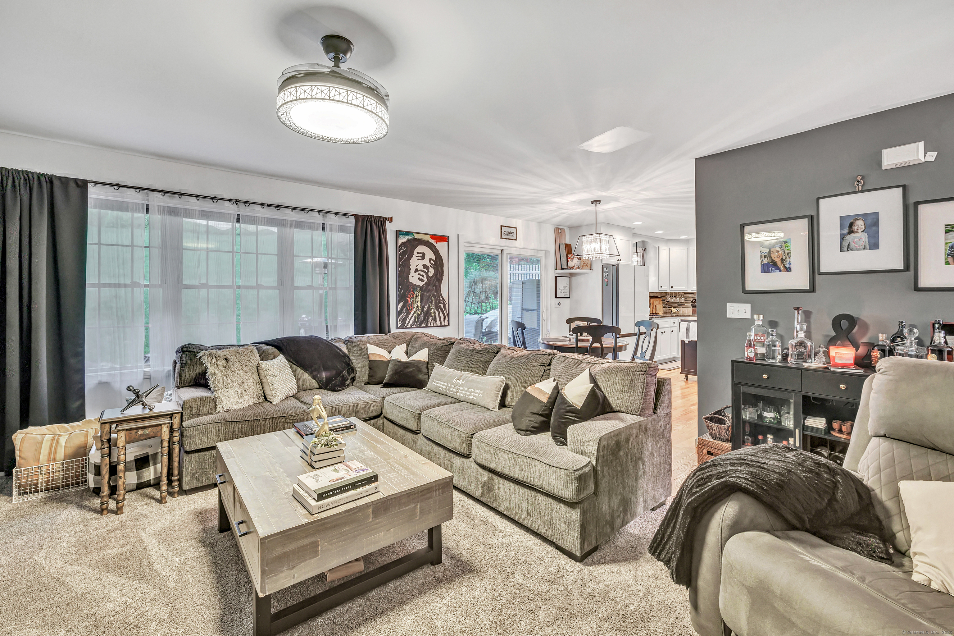 876 Howe, Shelton, Connecticut 06484