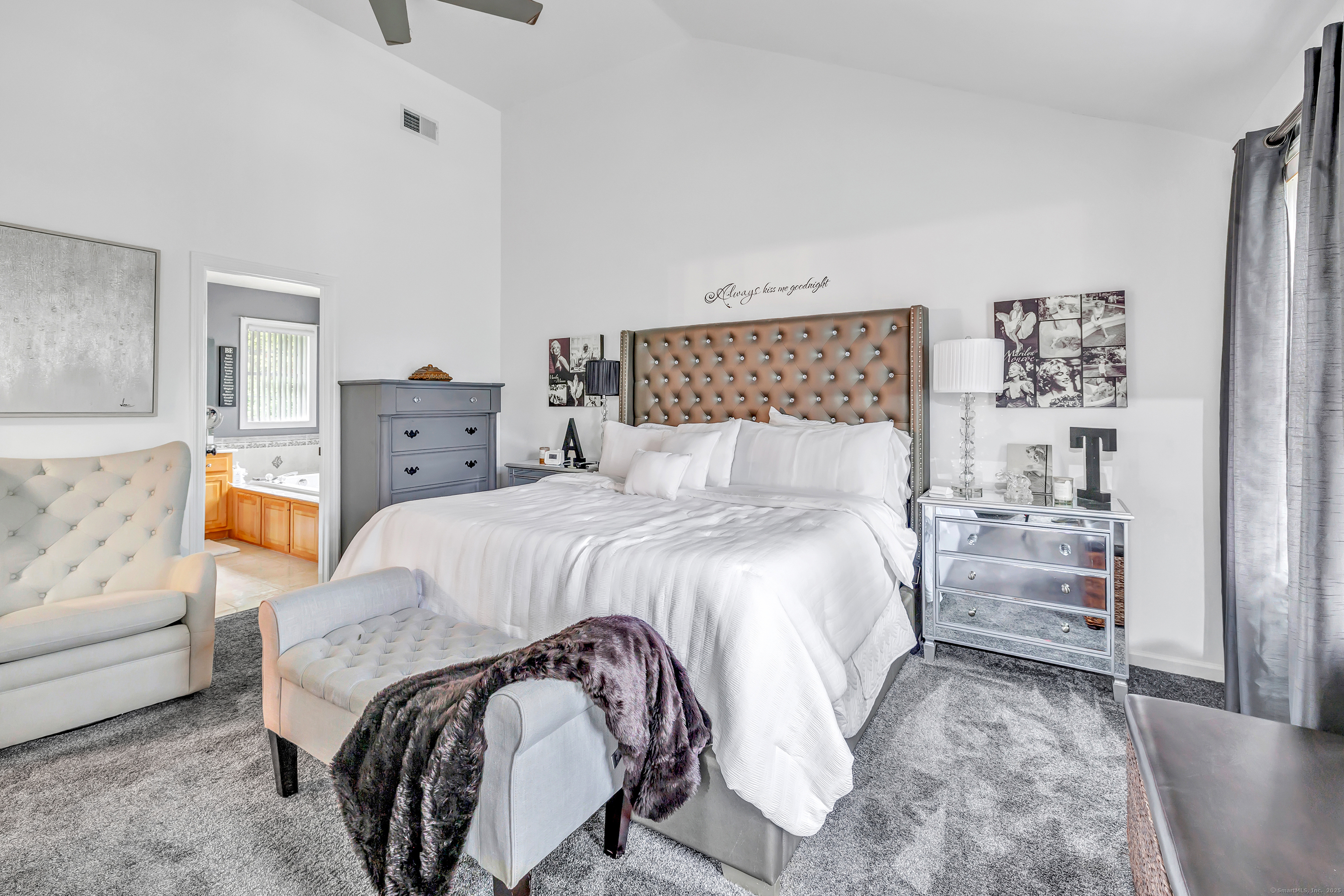 876 Howe, Shelton, Connecticut 06484