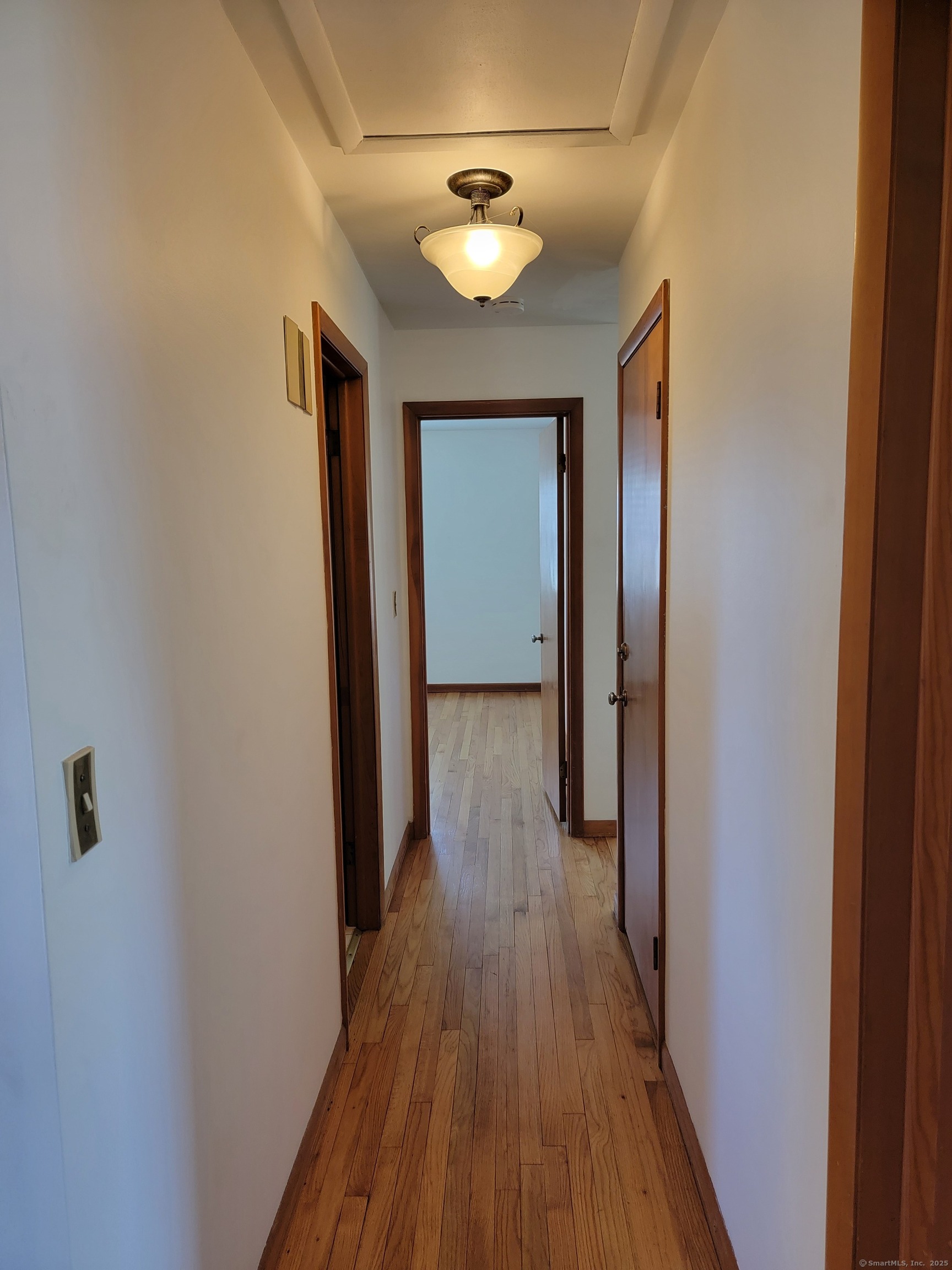 41 Meadow, Hamden, Connecticut 06514