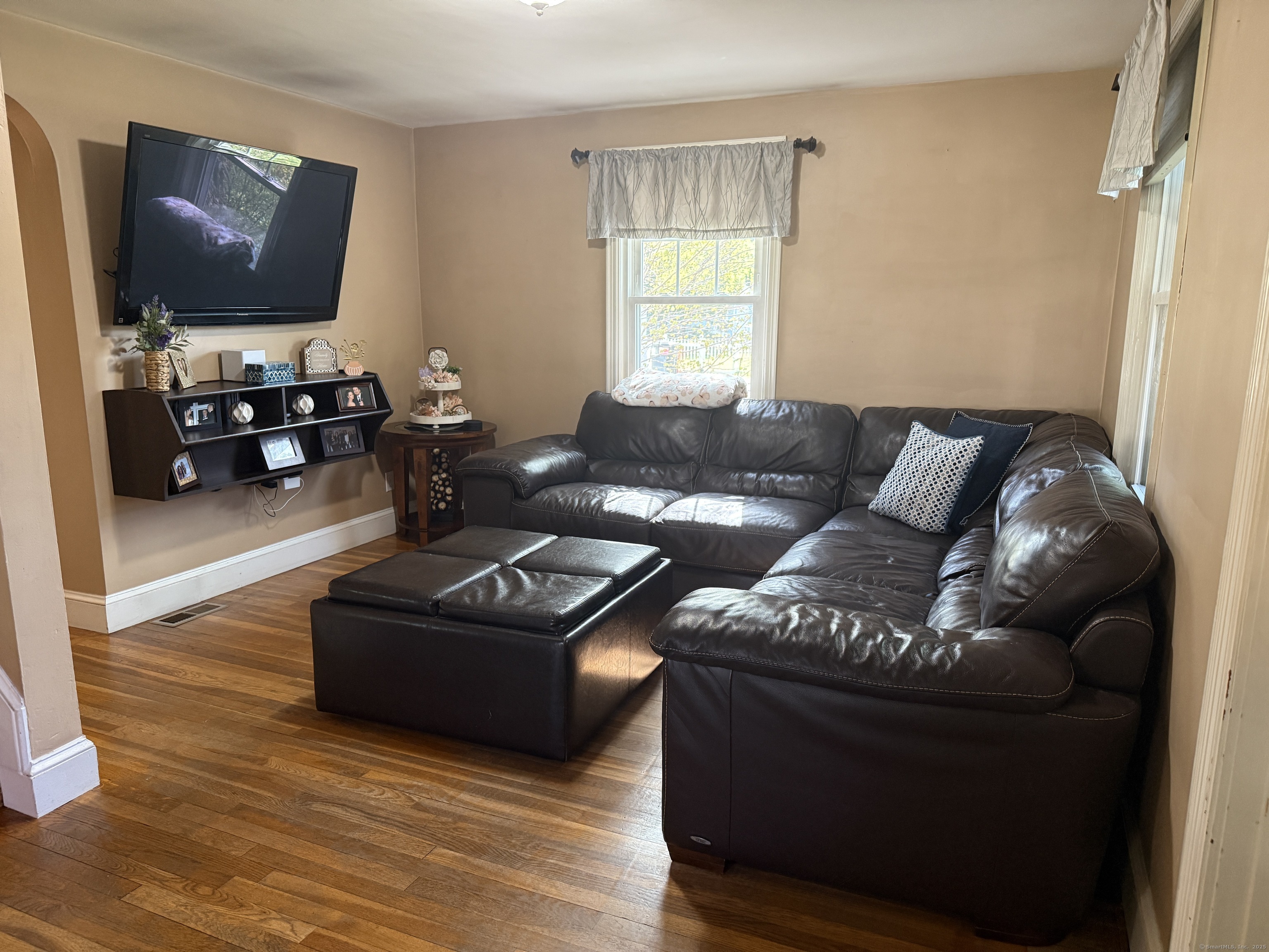 30 May, Meriden, Connecticut 06451