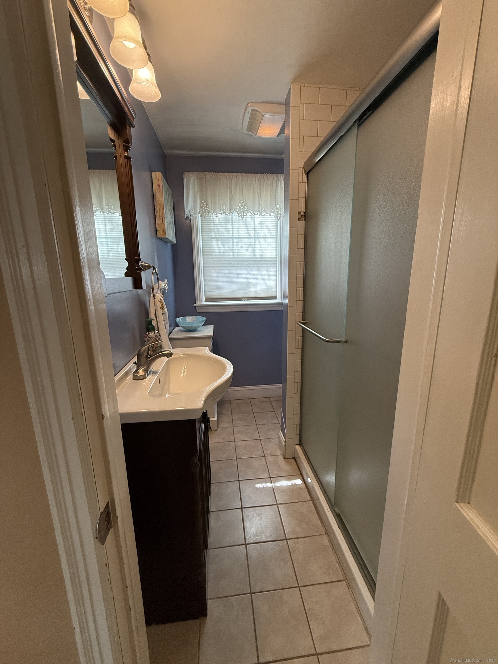 30 May, Meriden, Connecticut 06451