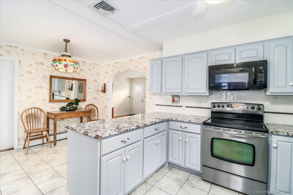 74 Ridge Park, Stamford, Connecticut 06905