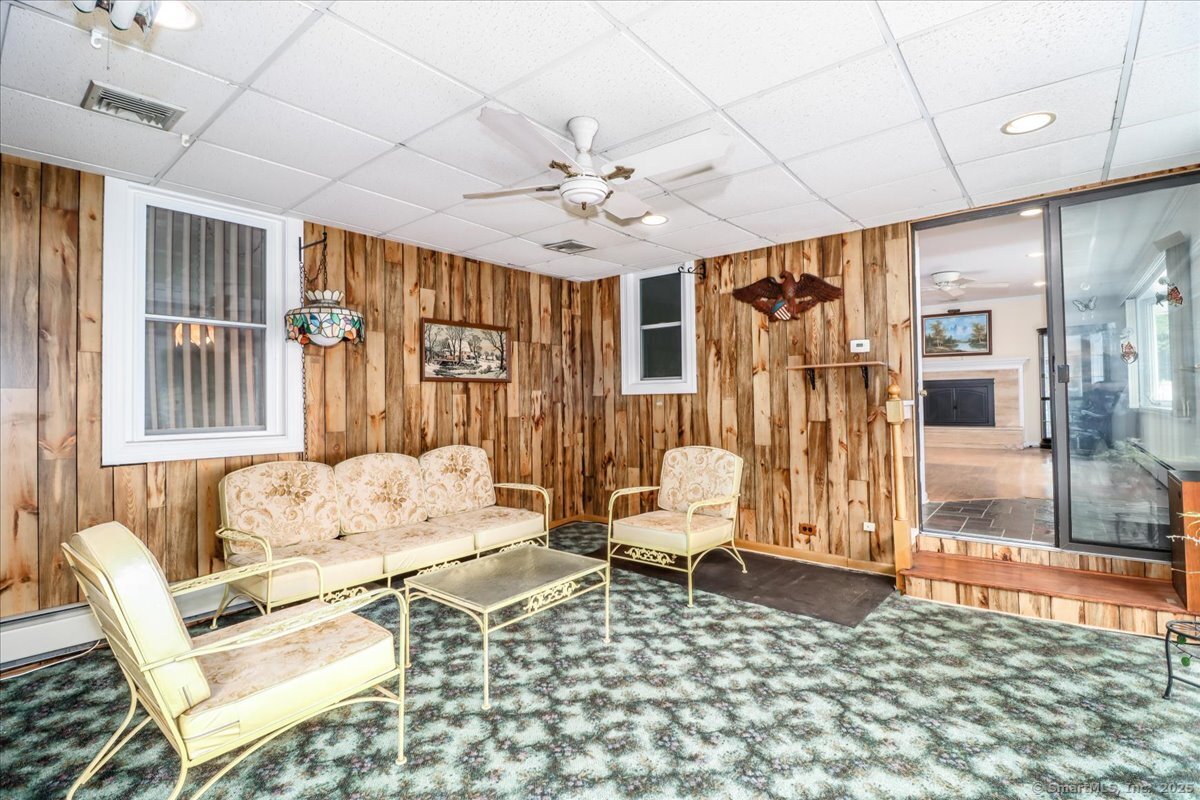 74 Ridge Park, Stamford, Connecticut 06905