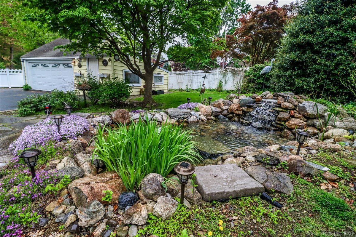 74 Ridge Park, Stamford, Connecticut 06905