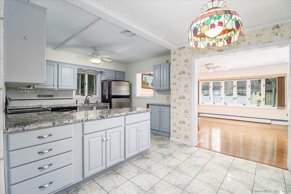 74 Ridge Park, Stamford, Connecticut 06905