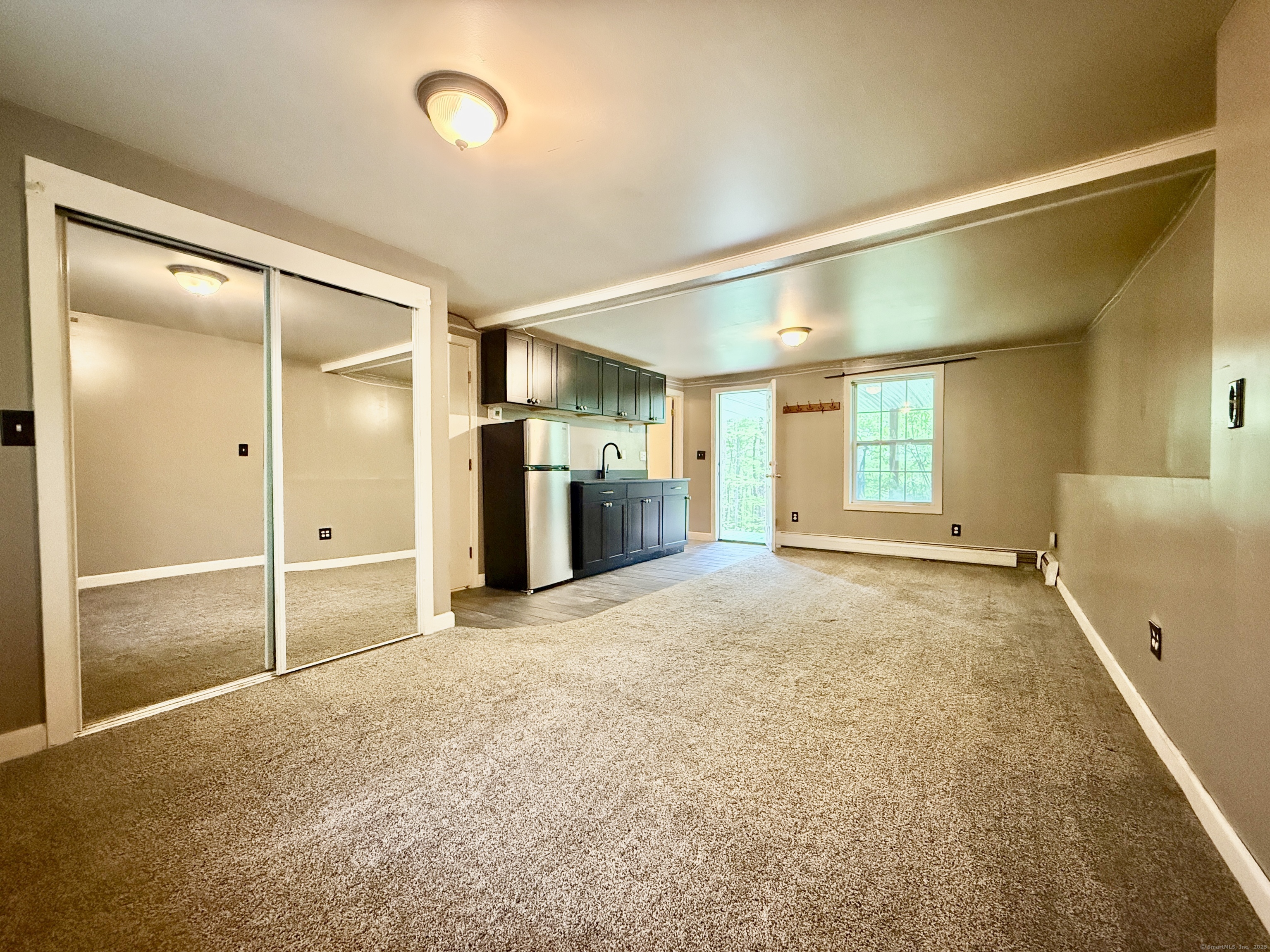 39 Peach Farm, Oxford, Connecticut 06478