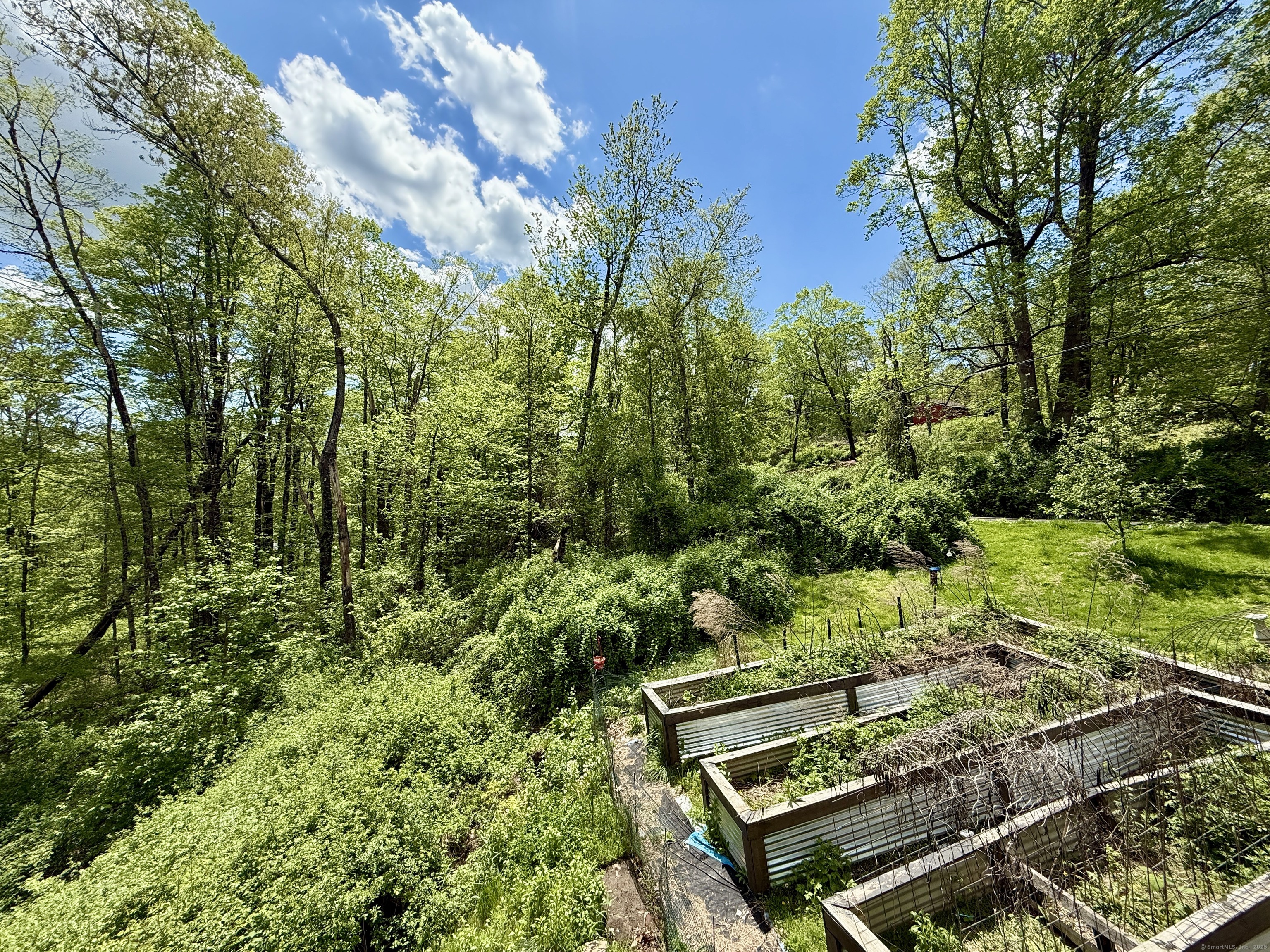 39 Peach Farm, Oxford, Connecticut 06478