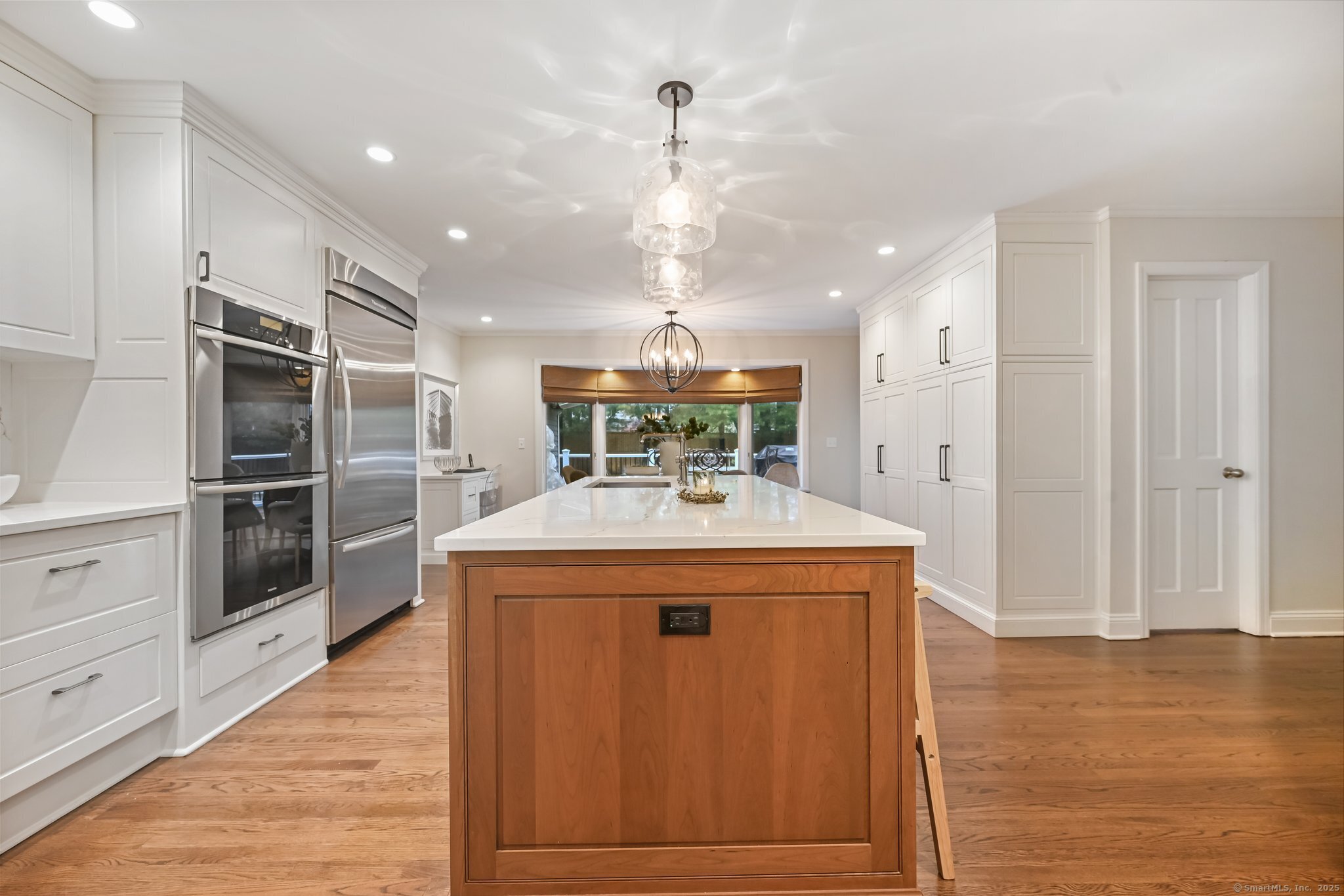 1 Braybourne, Norwalk, Connecticut 06855