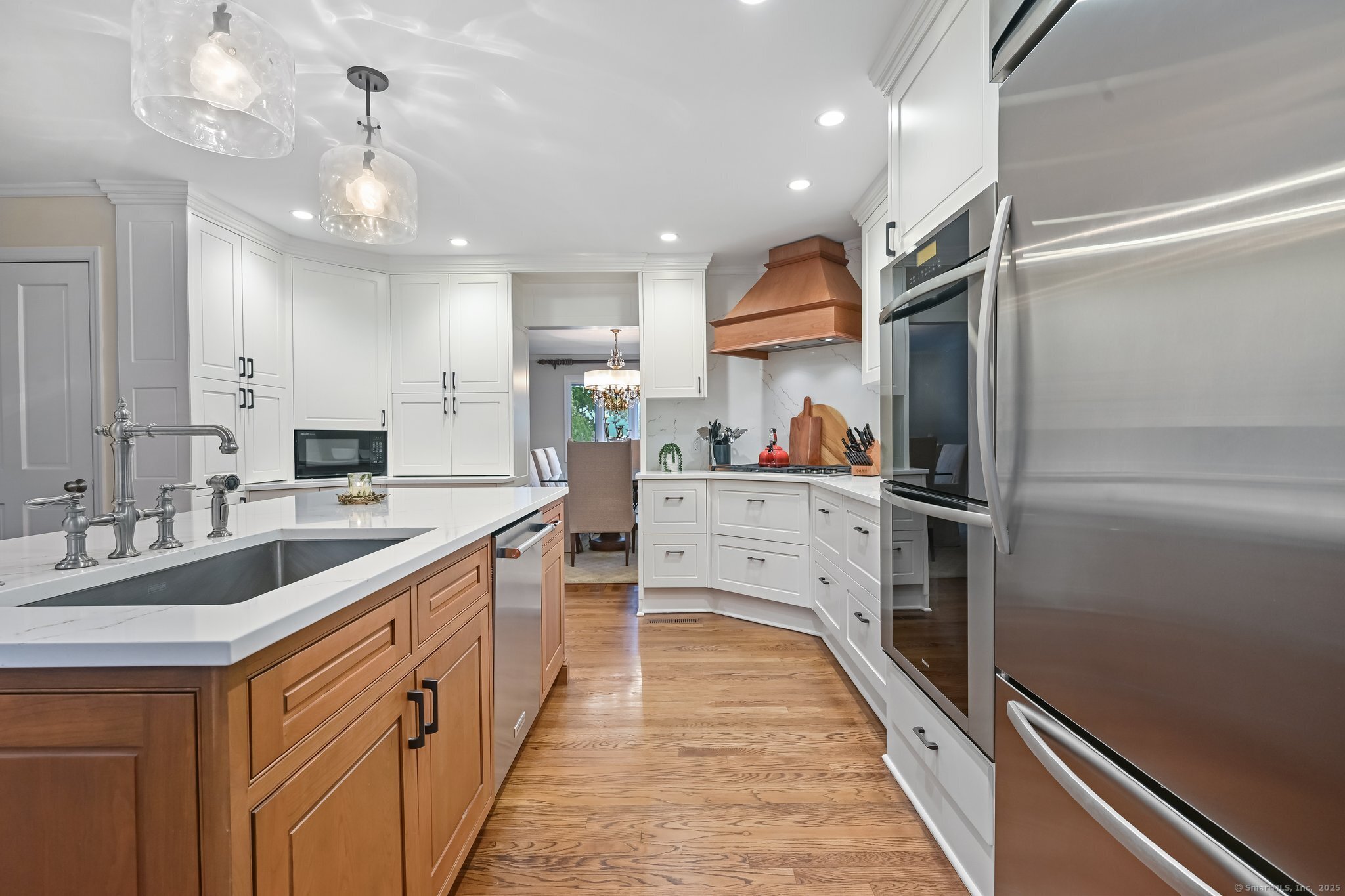 1 Braybourne, Norwalk, Connecticut 06855