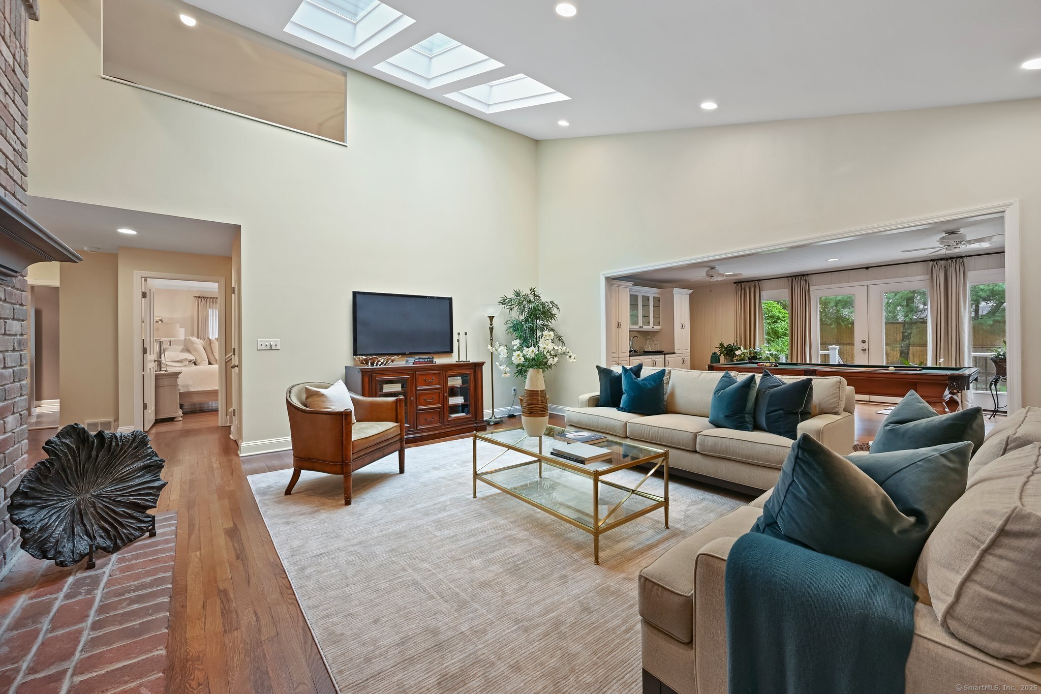 1 Braybourne, Norwalk, Connecticut 06855