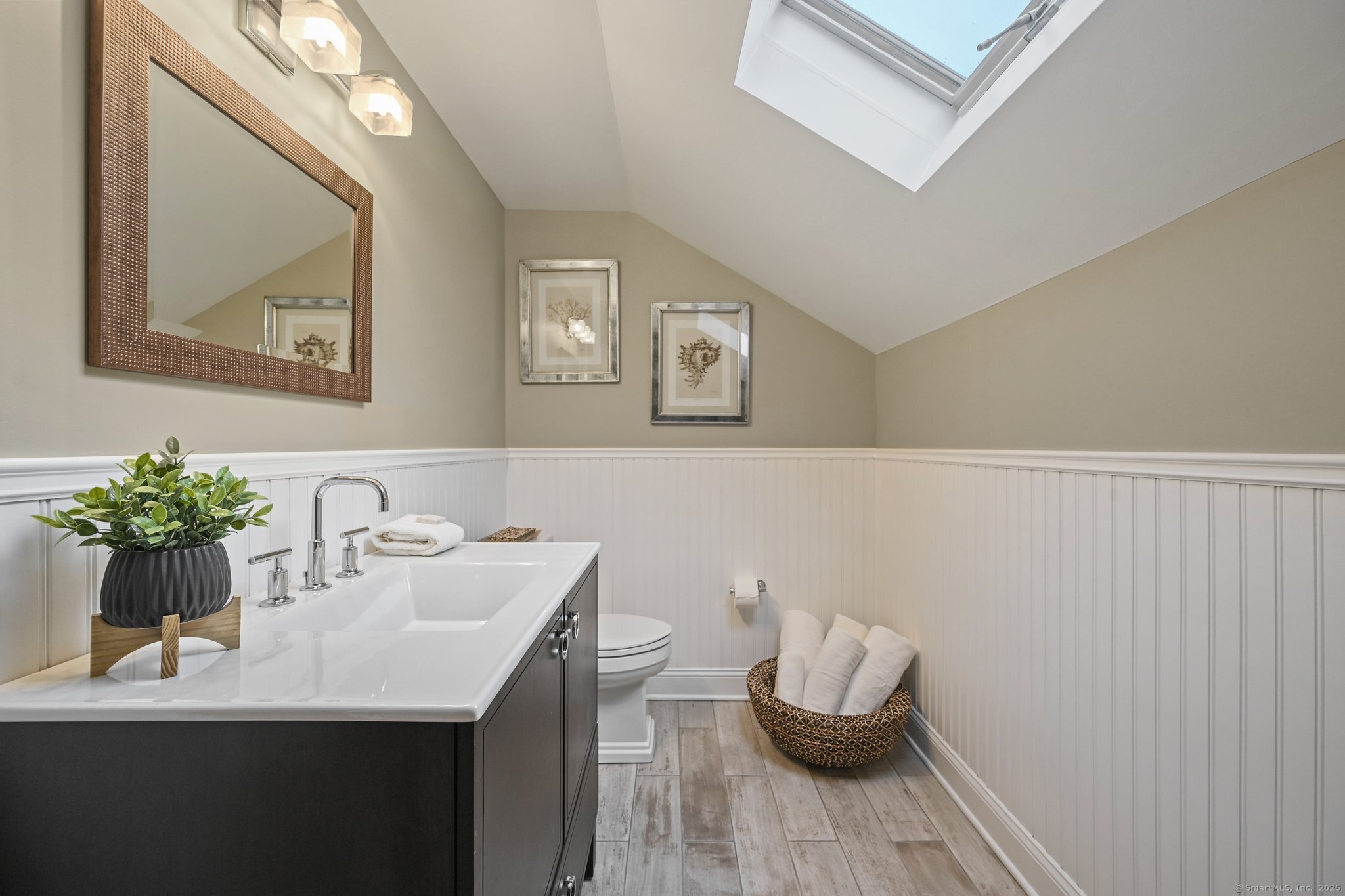 1 Braybourne, Norwalk, Connecticut 06855