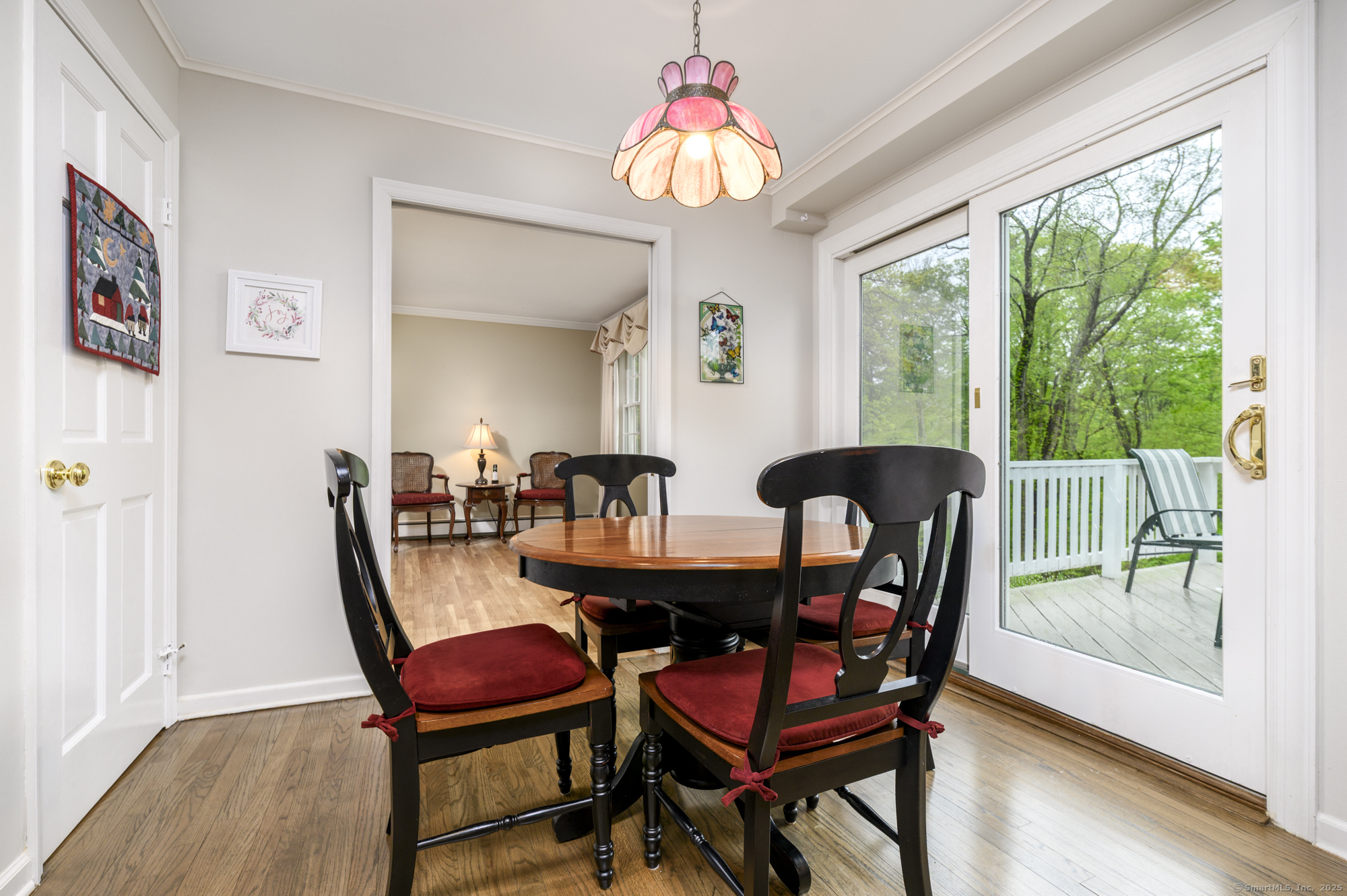 83 Remington, Ridgefield, Connecticut 06877