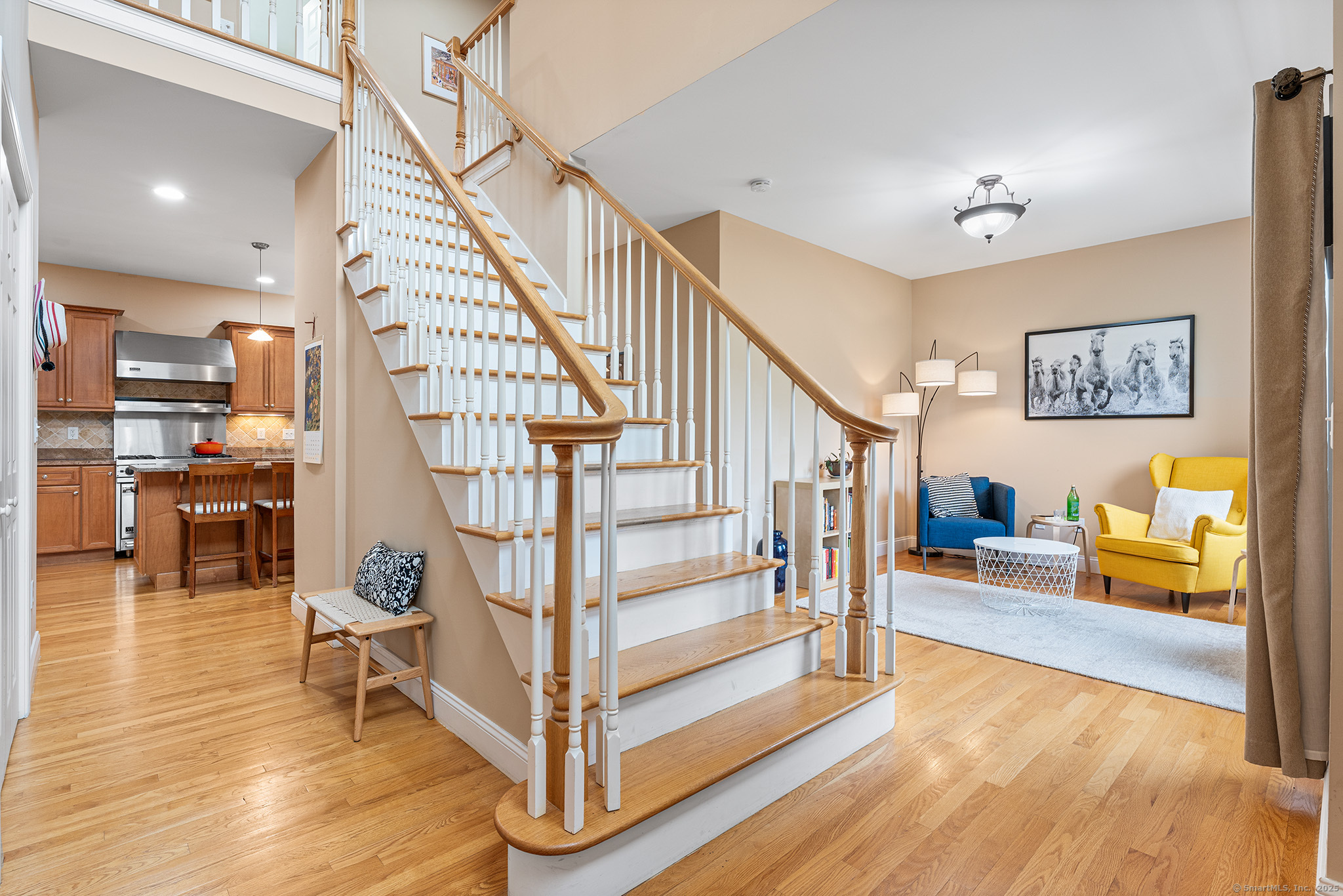 11 Aldo, Woodbridge, Connecticut 06525