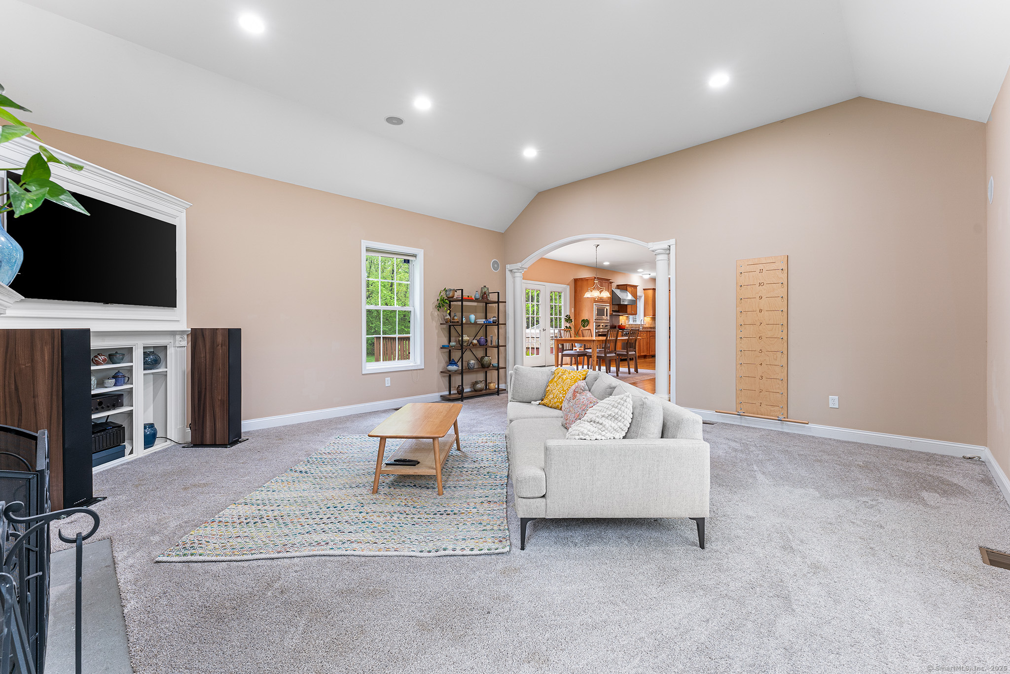 11 Aldo, Woodbridge, Connecticut 06525