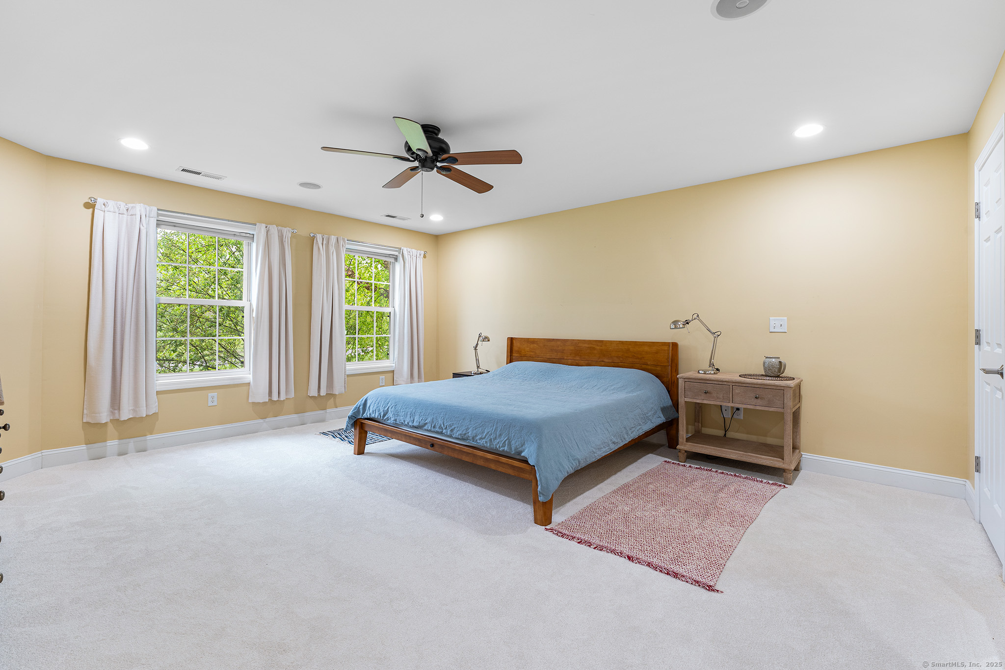 11 Aldo, Woodbridge, Connecticut 06525