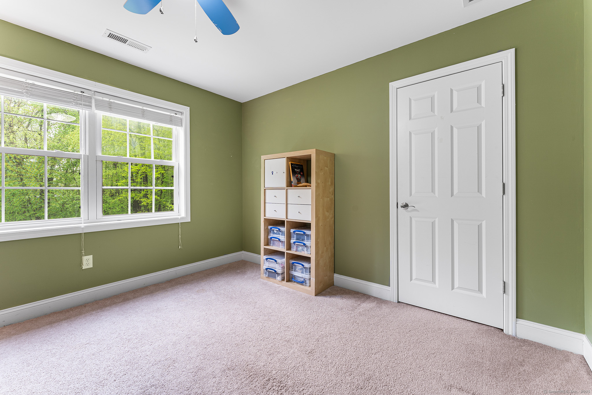 11 Aldo, Woodbridge, Connecticut 06525