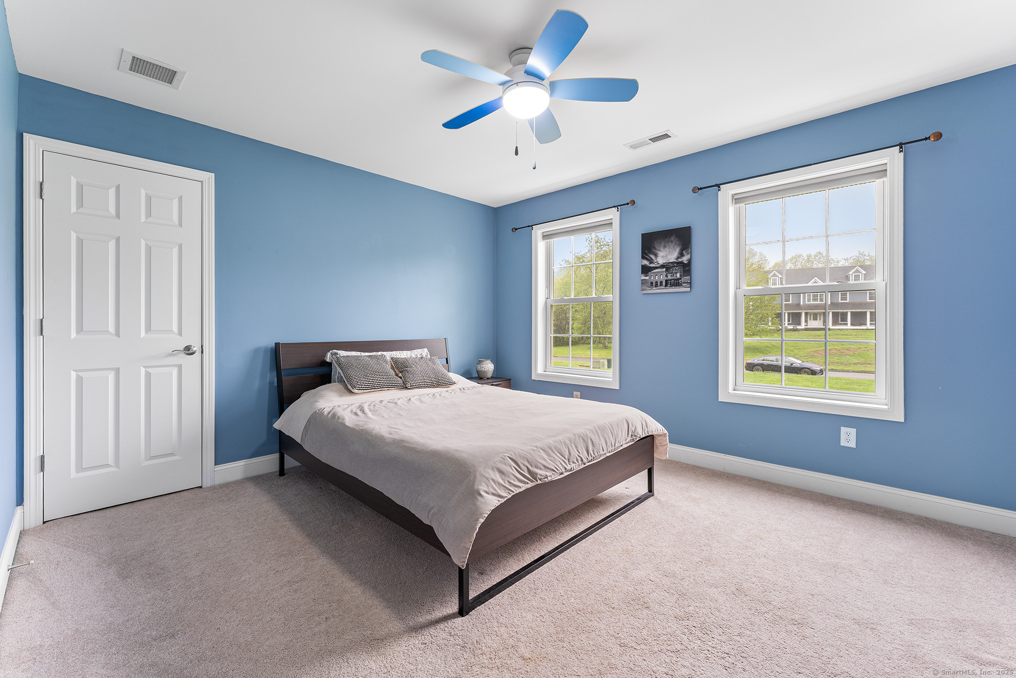 11 Aldo, Woodbridge, Connecticut 06525