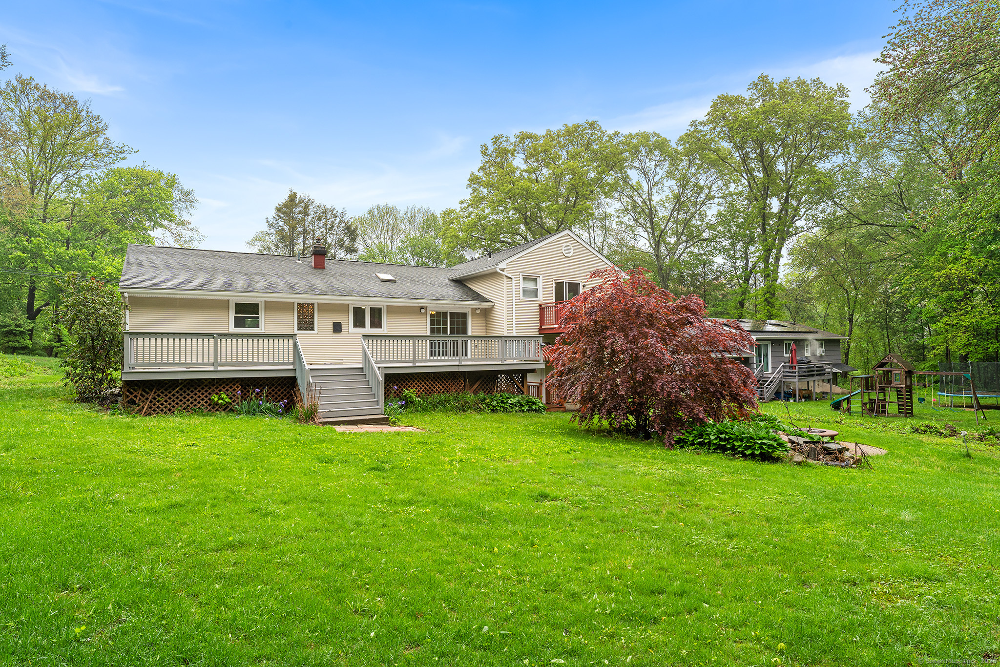 32 Chatfield, Trumbull, Connecticut 06611