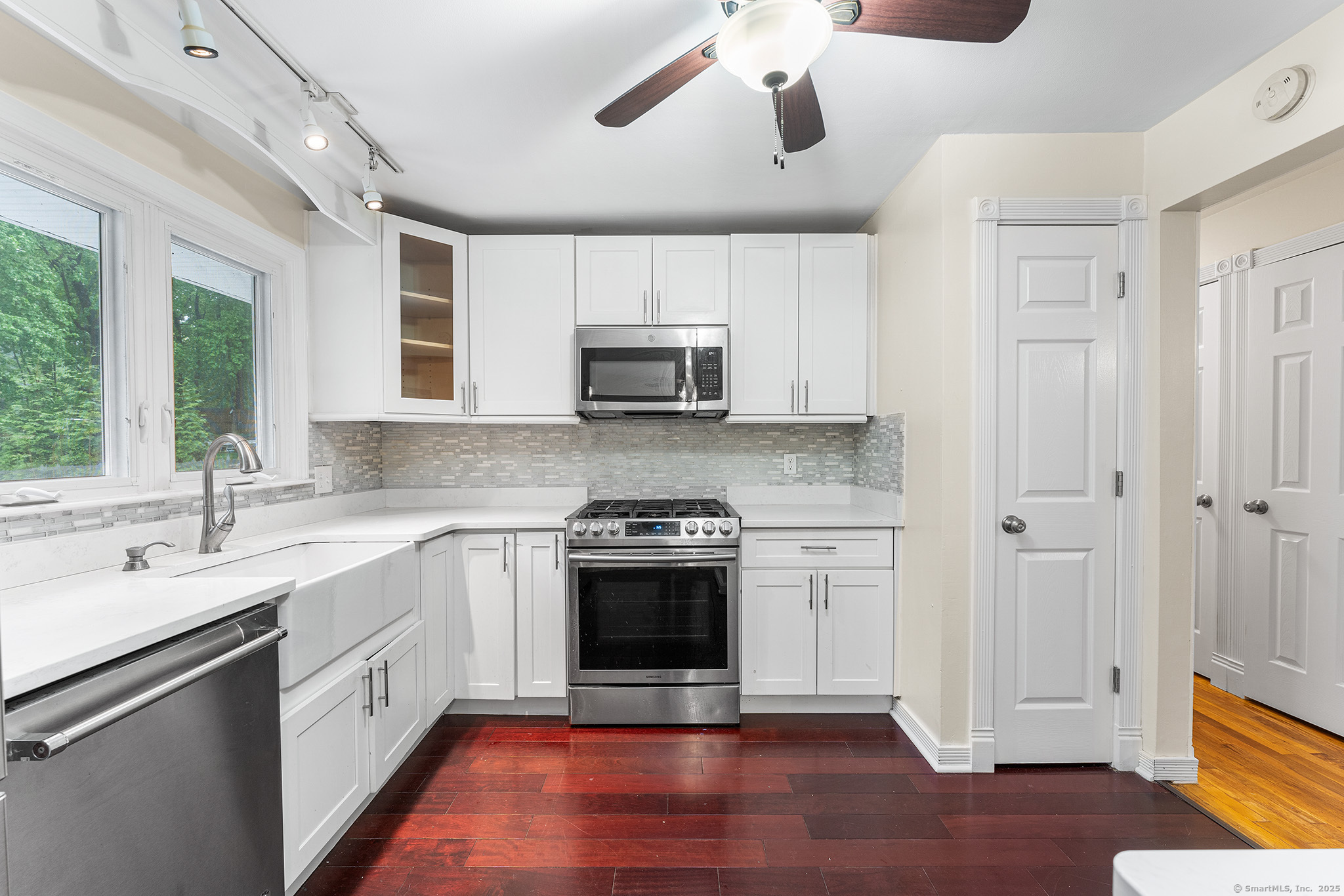 32 Chatfield, Trumbull, Connecticut 06611