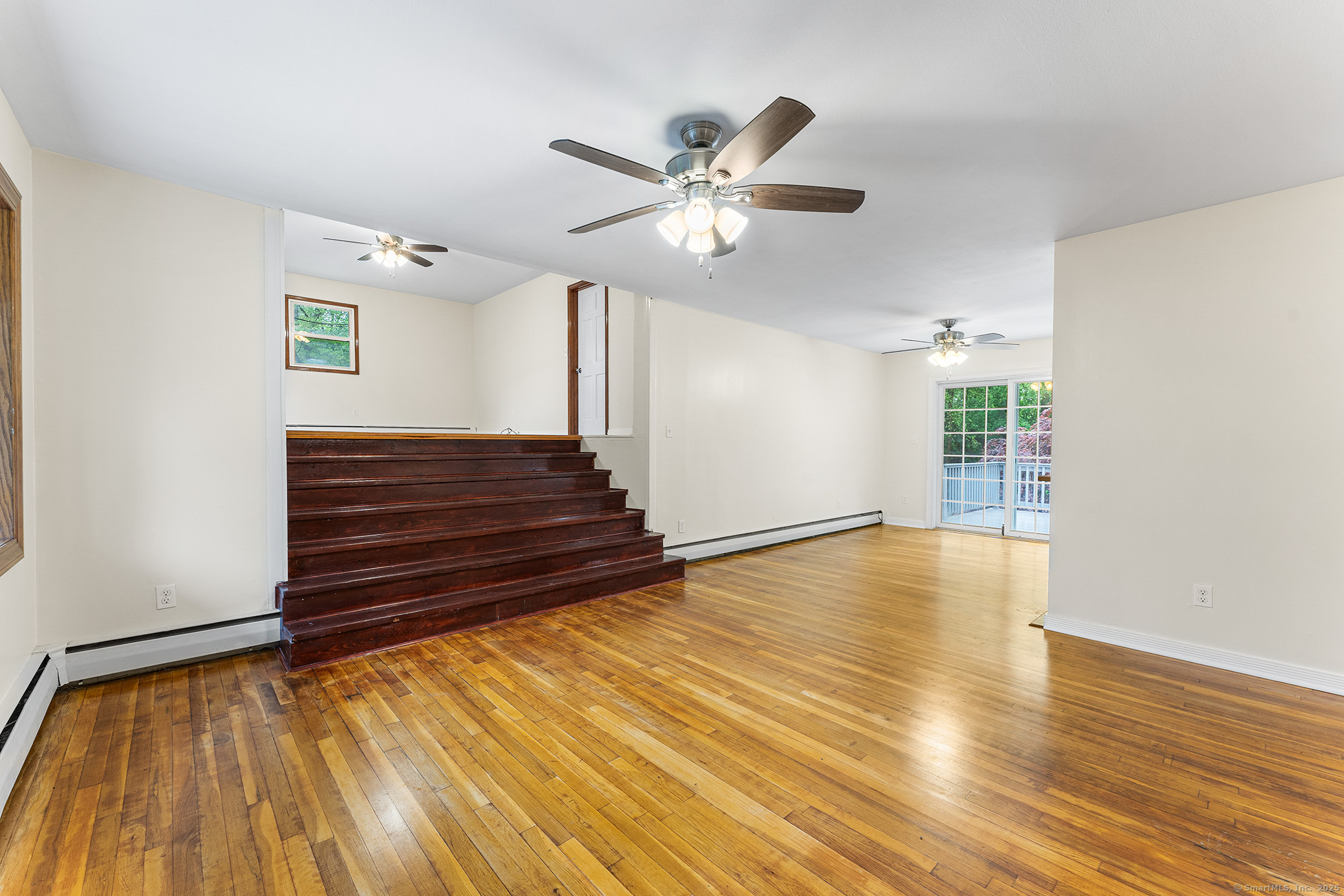 32 Chatfield, Trumbull, Connecticut 06611