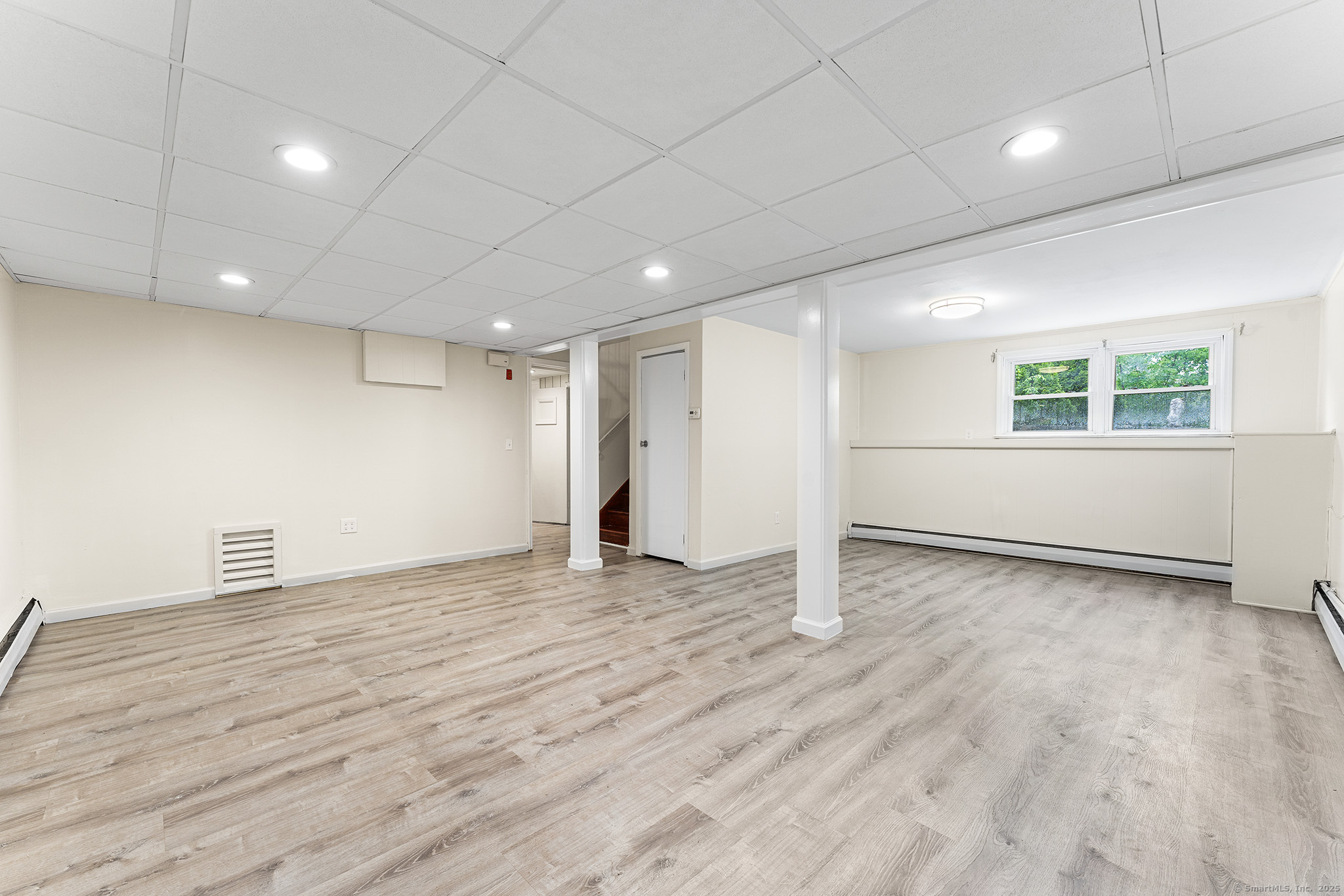 32 Chatfield, Trumbull, Connecticut 06611