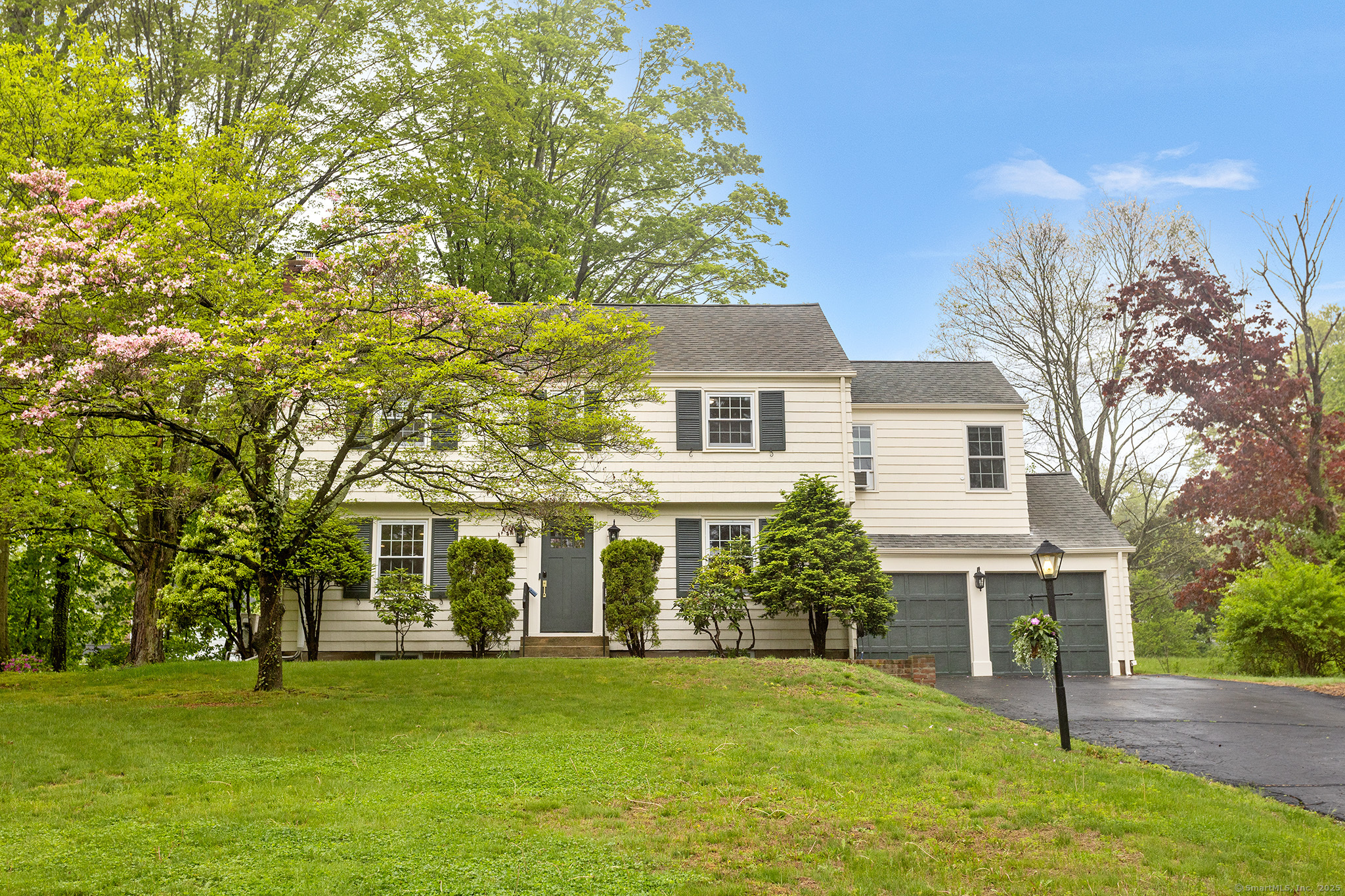 750 Hartford, Hamden, Connecticut 06517