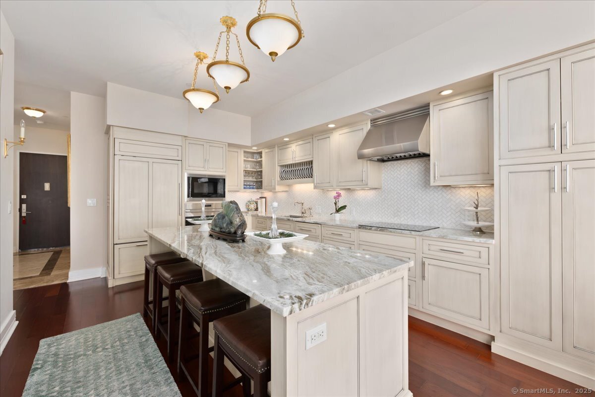 1 Broad, Stamford, Connecticut 06902