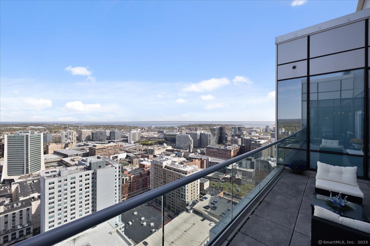 1 Broad, Stamford, Connecticut 06902