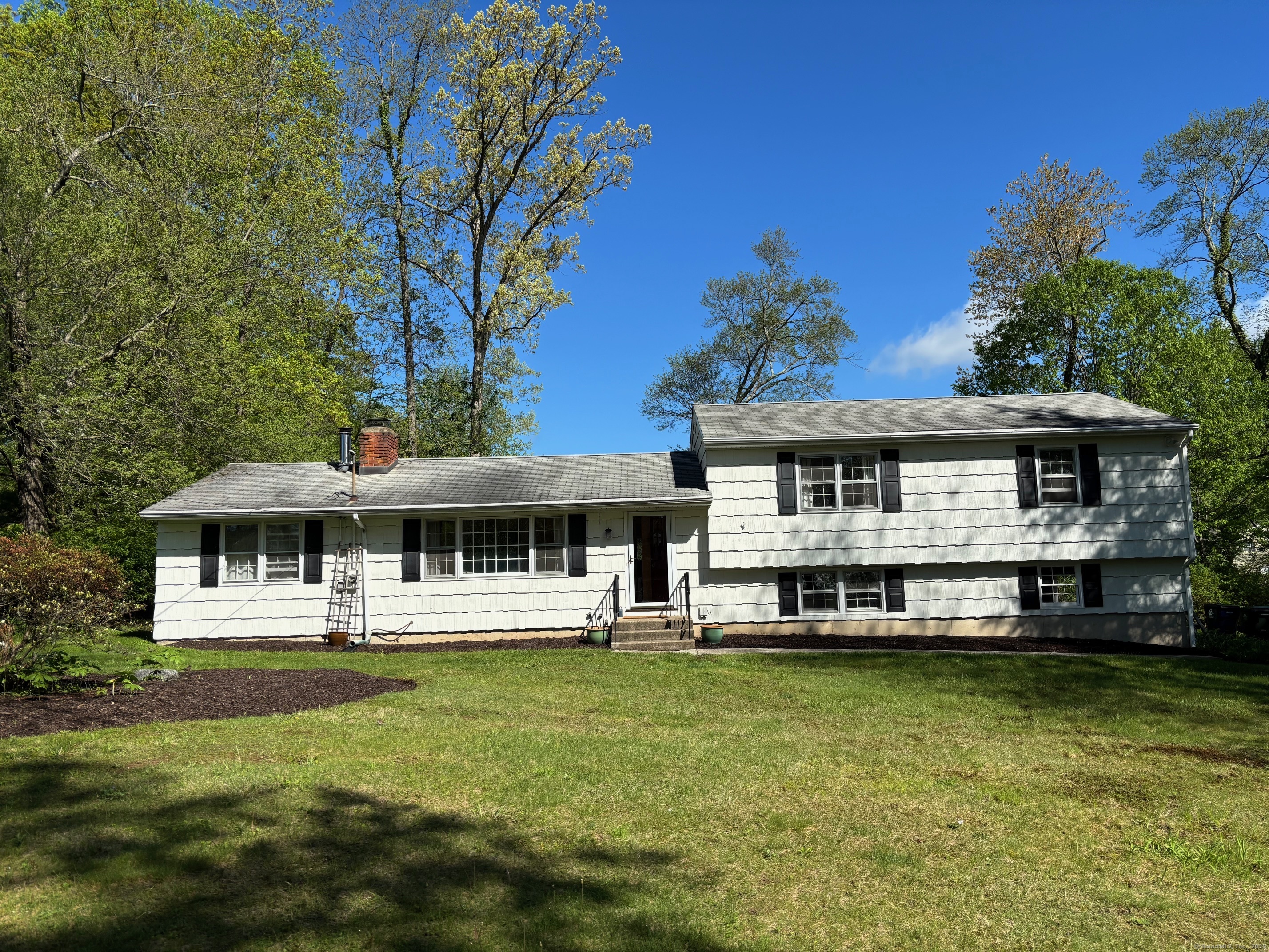 1 Hilldale Lane Bethel CT