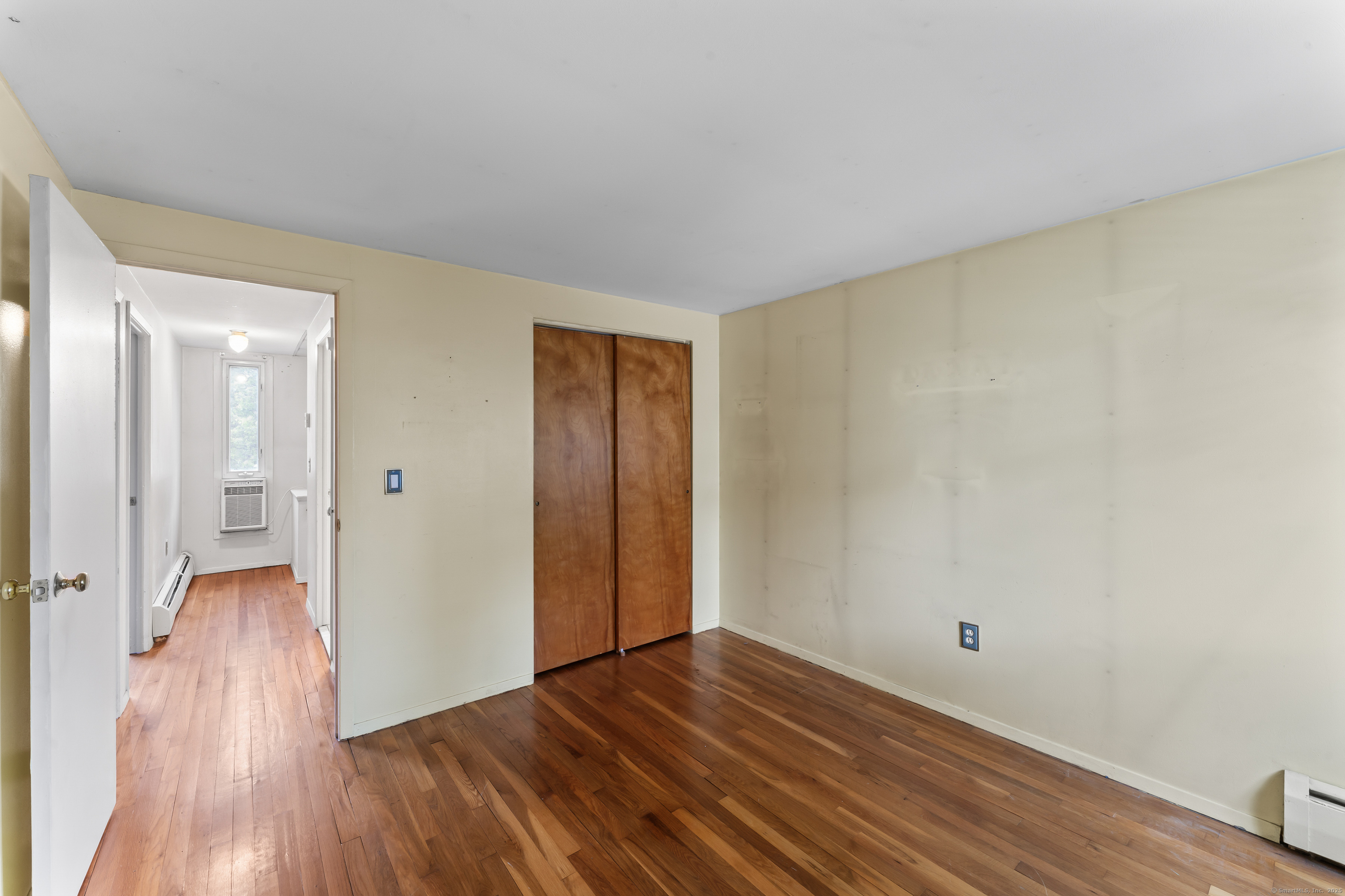190 Wooster, New Haven, Connecticut 06511