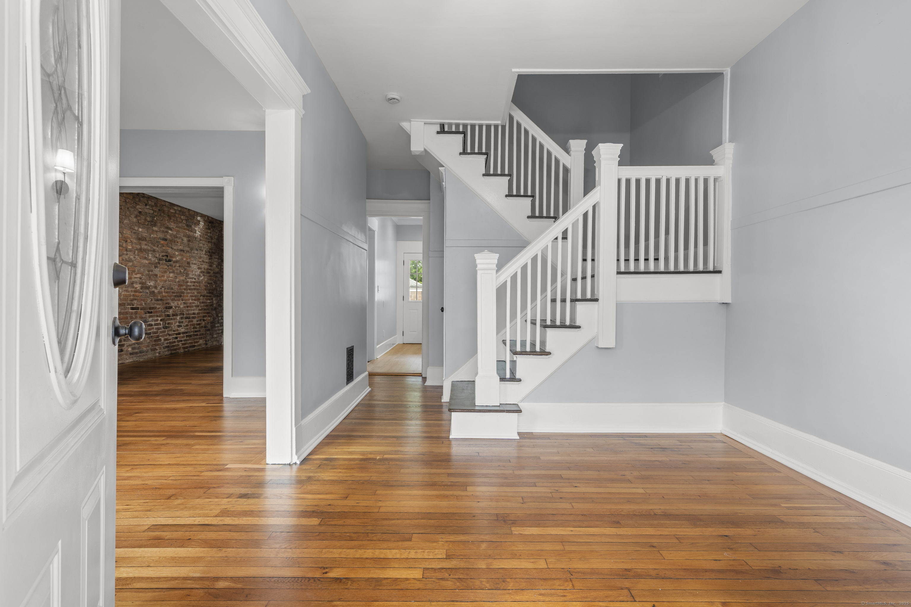 669 Third, West Haven, Connecticut 06516