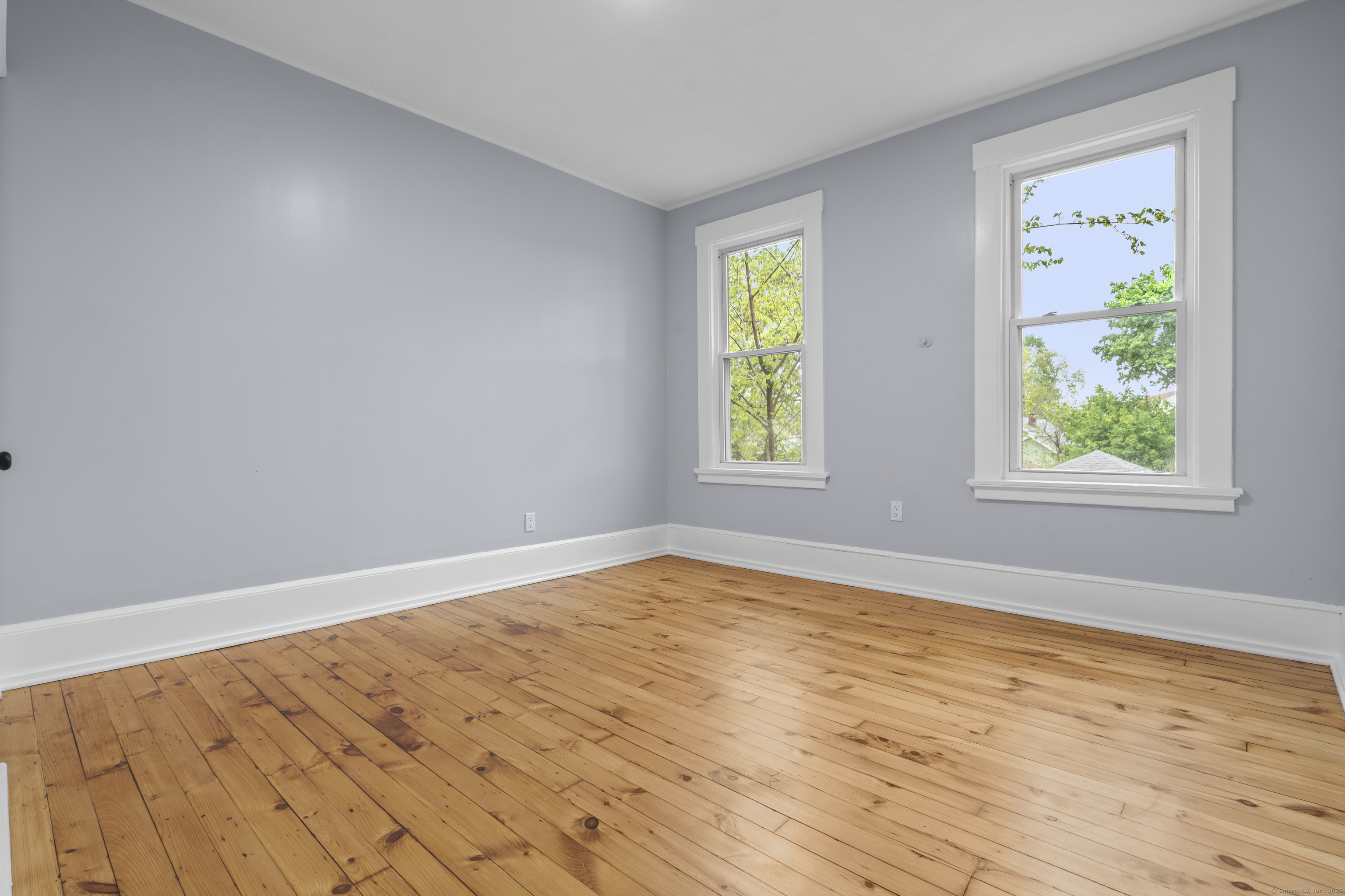 669 Third, West Haven, Connecticut 06516