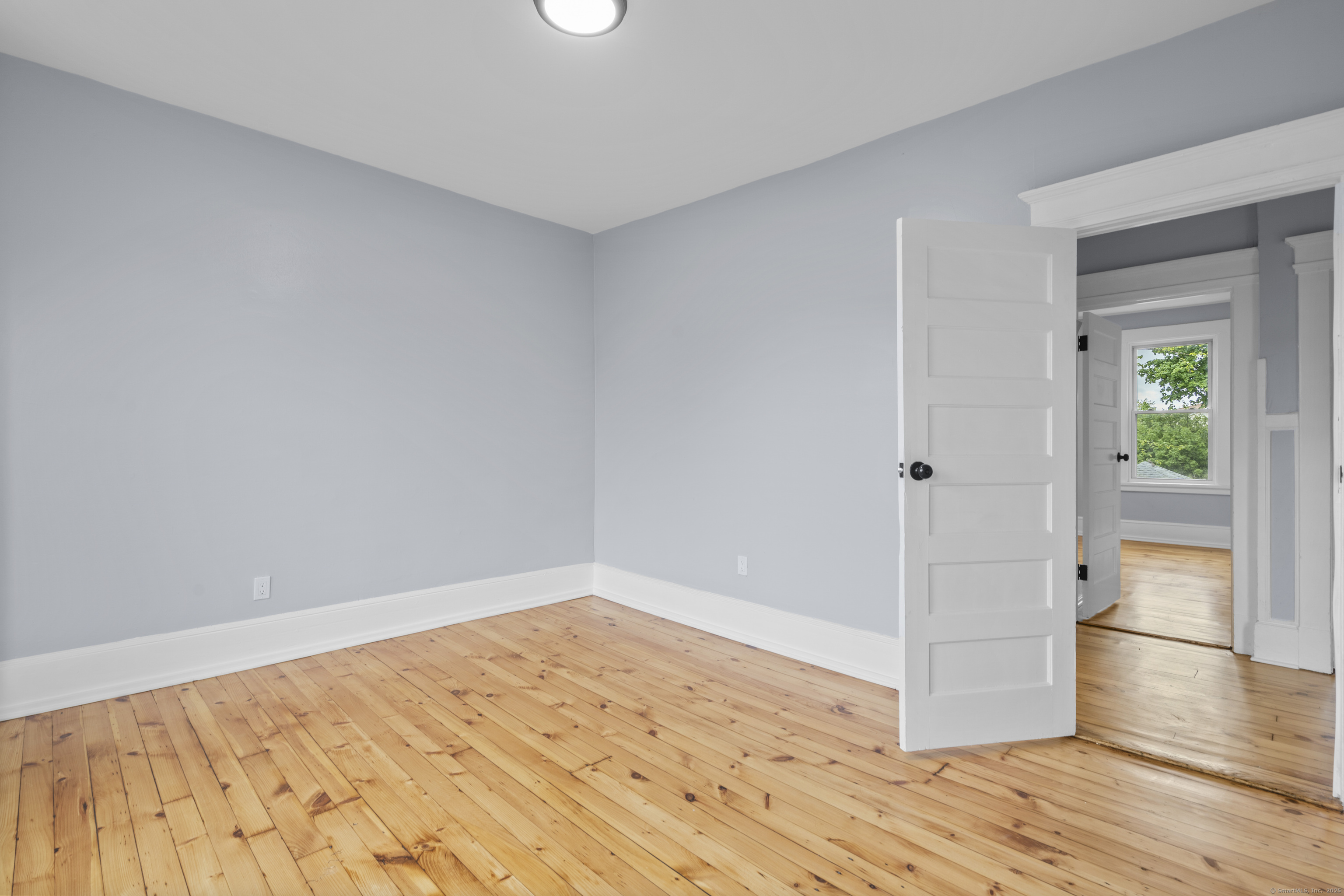 669 Third, West Haven, Connecticut 06516