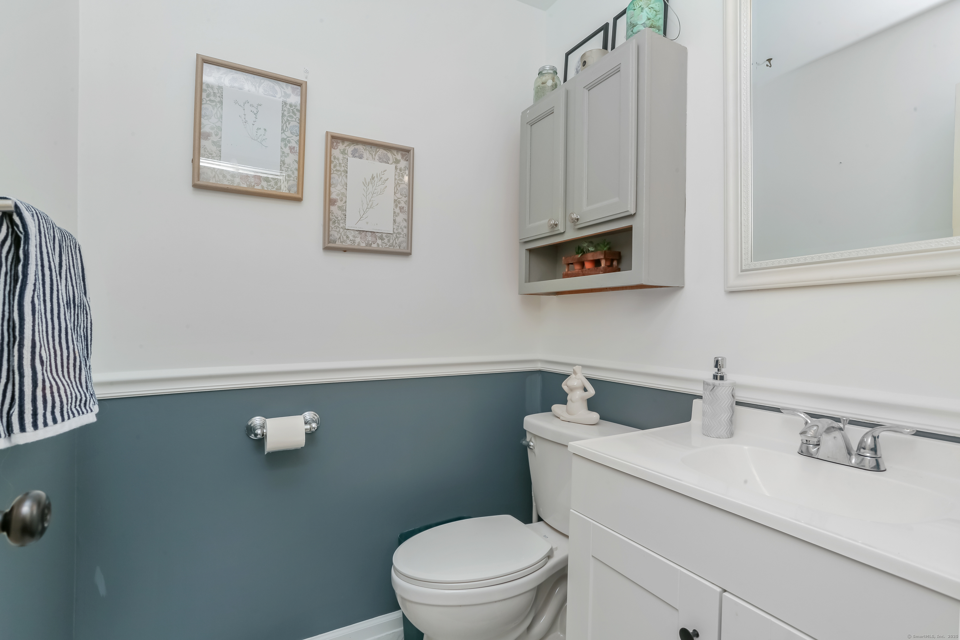 498 Naugatuck, Milford, Connecticut 06460
