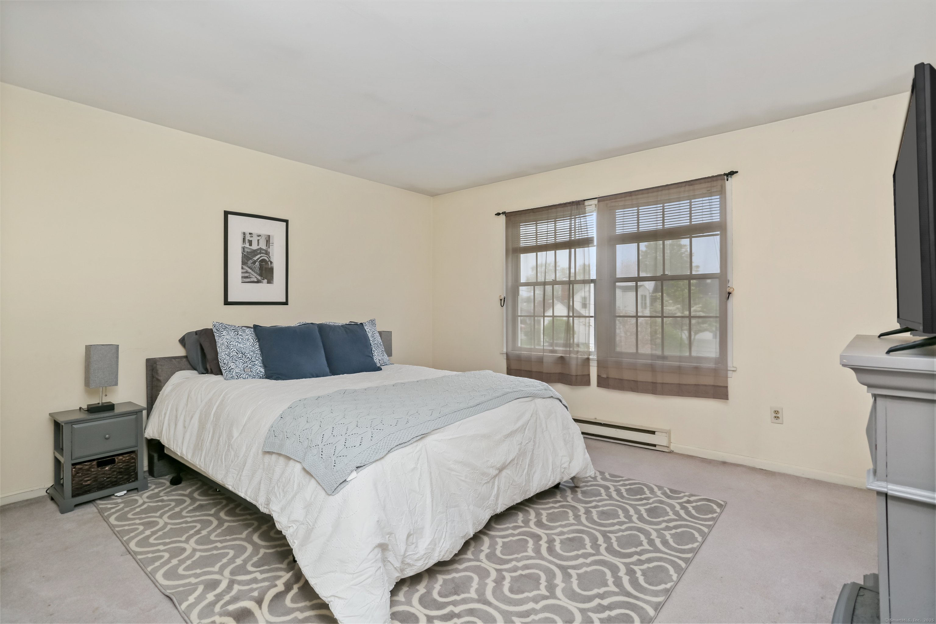 498 Naugatuck, Milford, Connecticut 06460