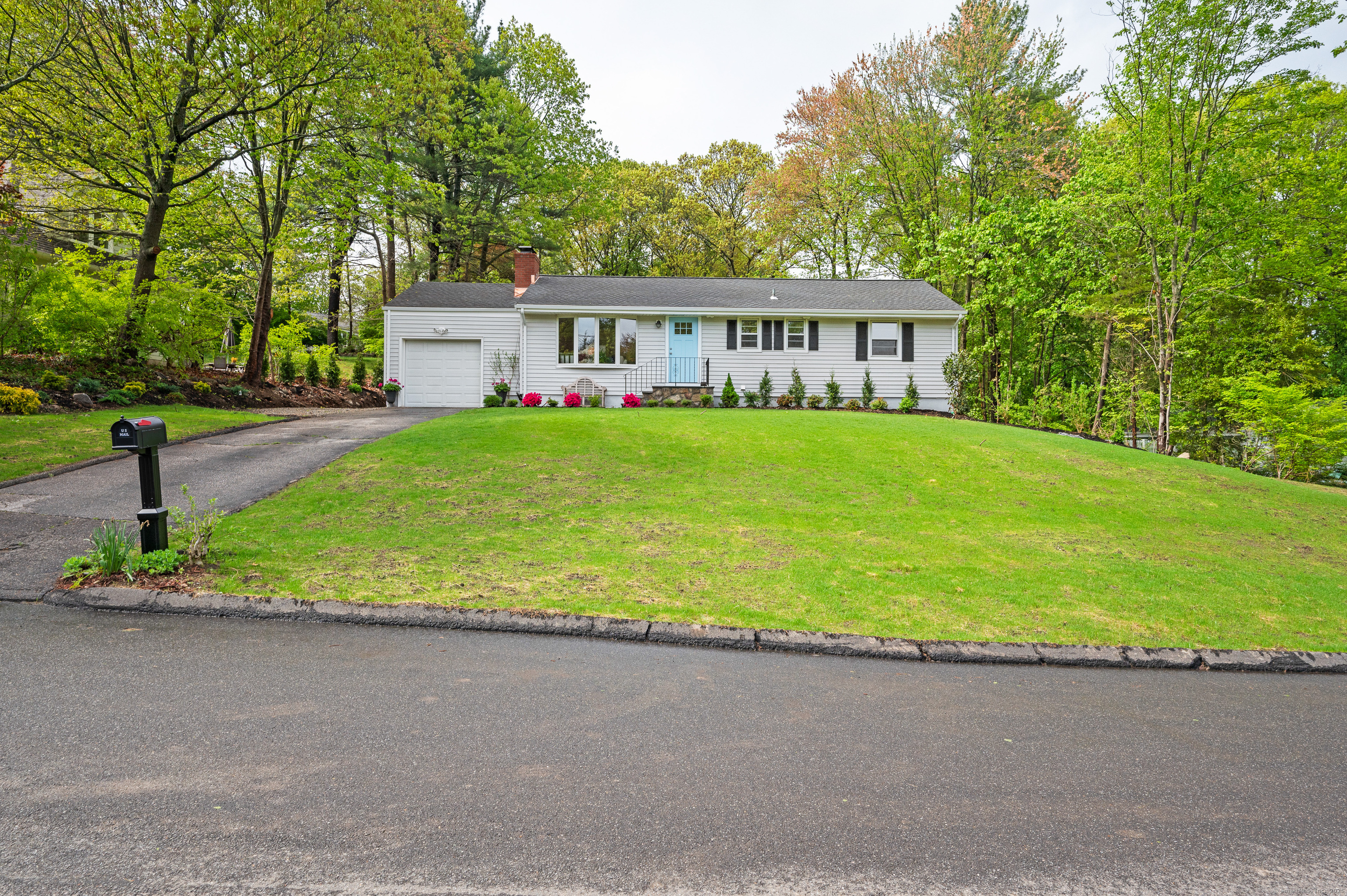 14 Arnold, Norwalk, Connecticut 06853