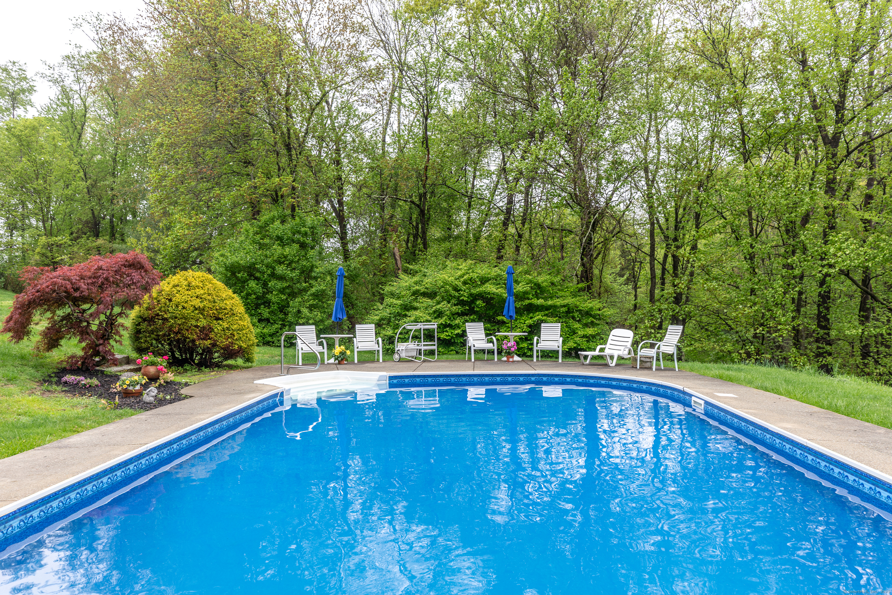 24 Quaker Ridge, Sherman, Connecticut 06784