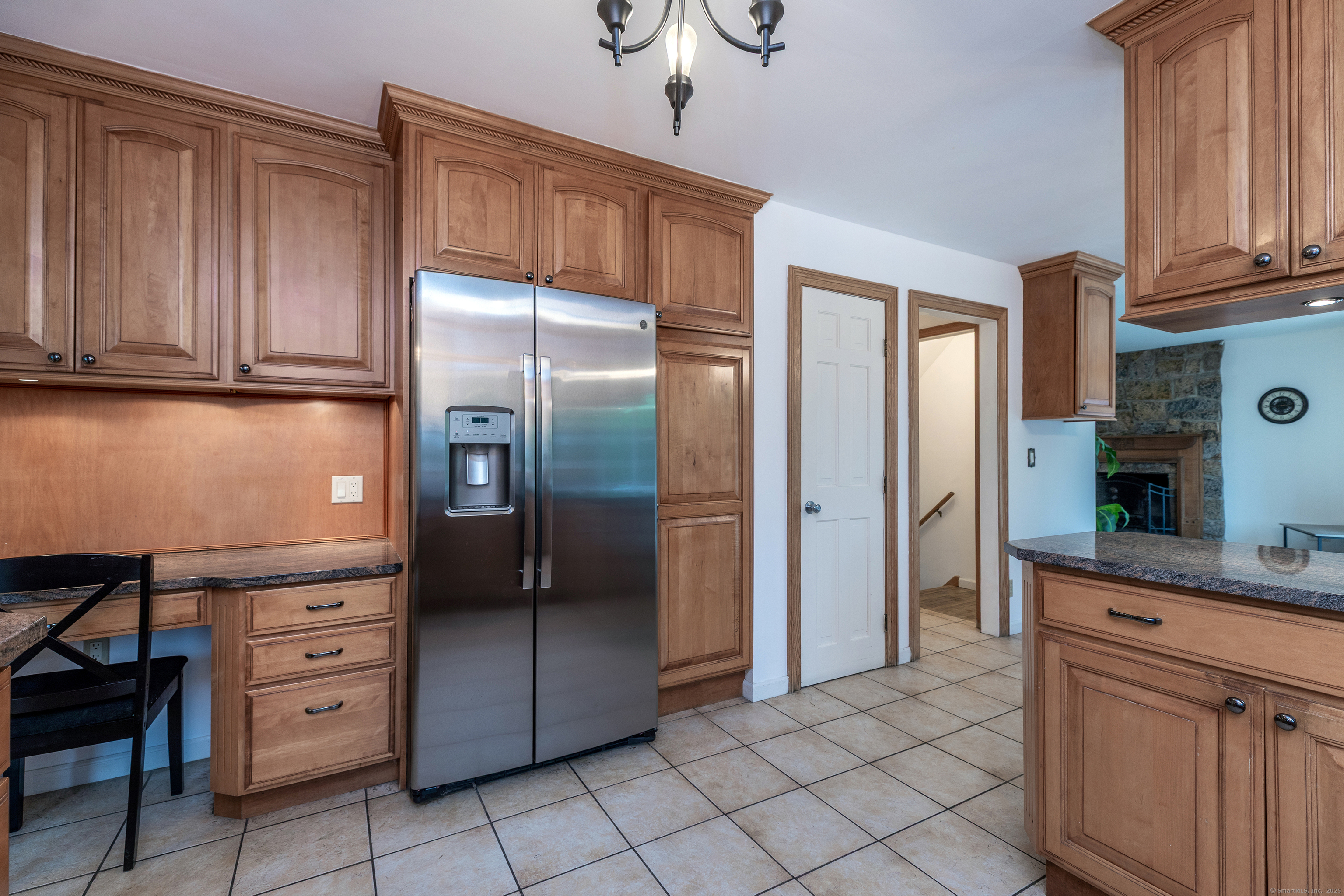 24 Quaker Ridge, Sherman, Connecticut 06784