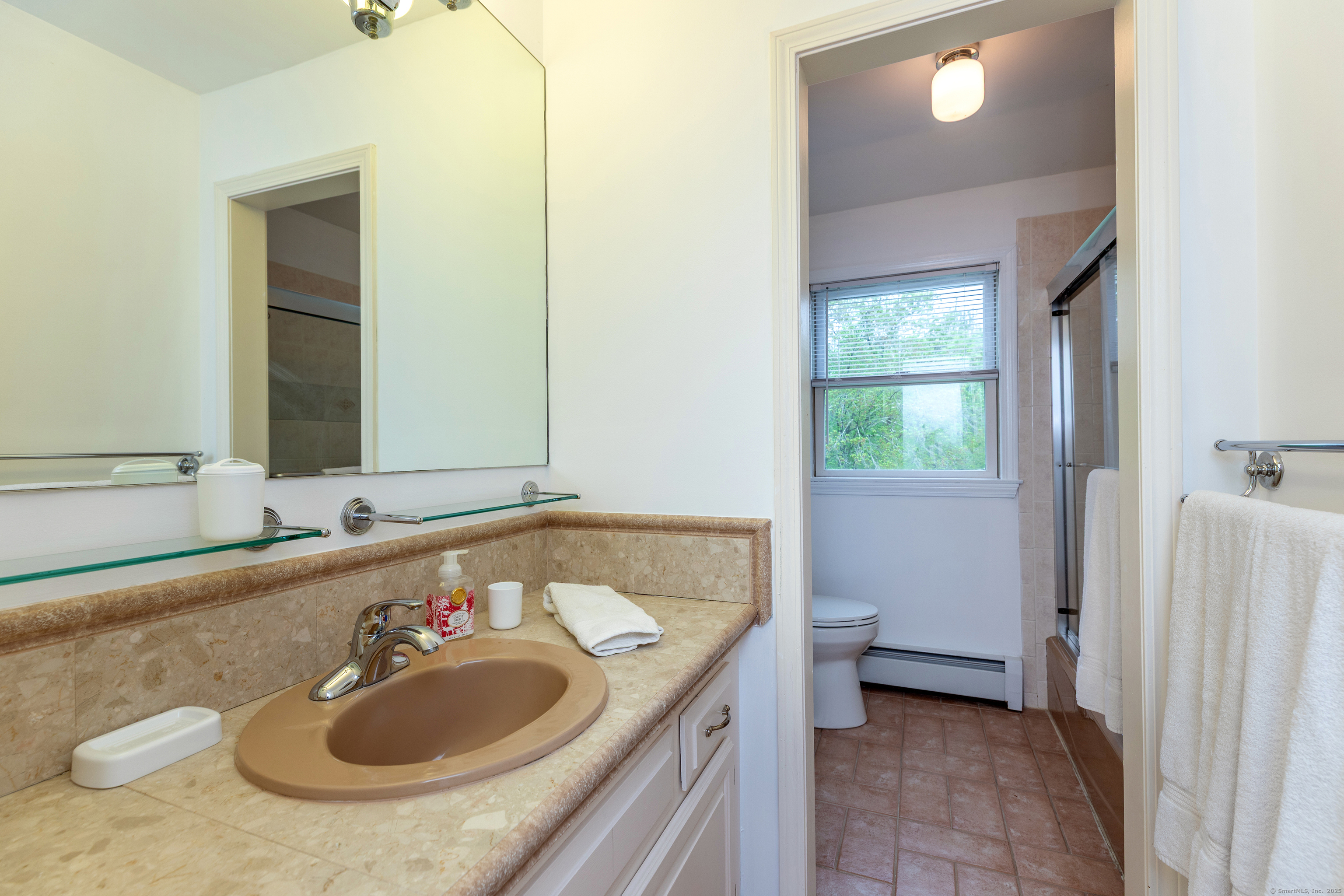 24 Quaker Ridge, Sherman, Connecticut 06784