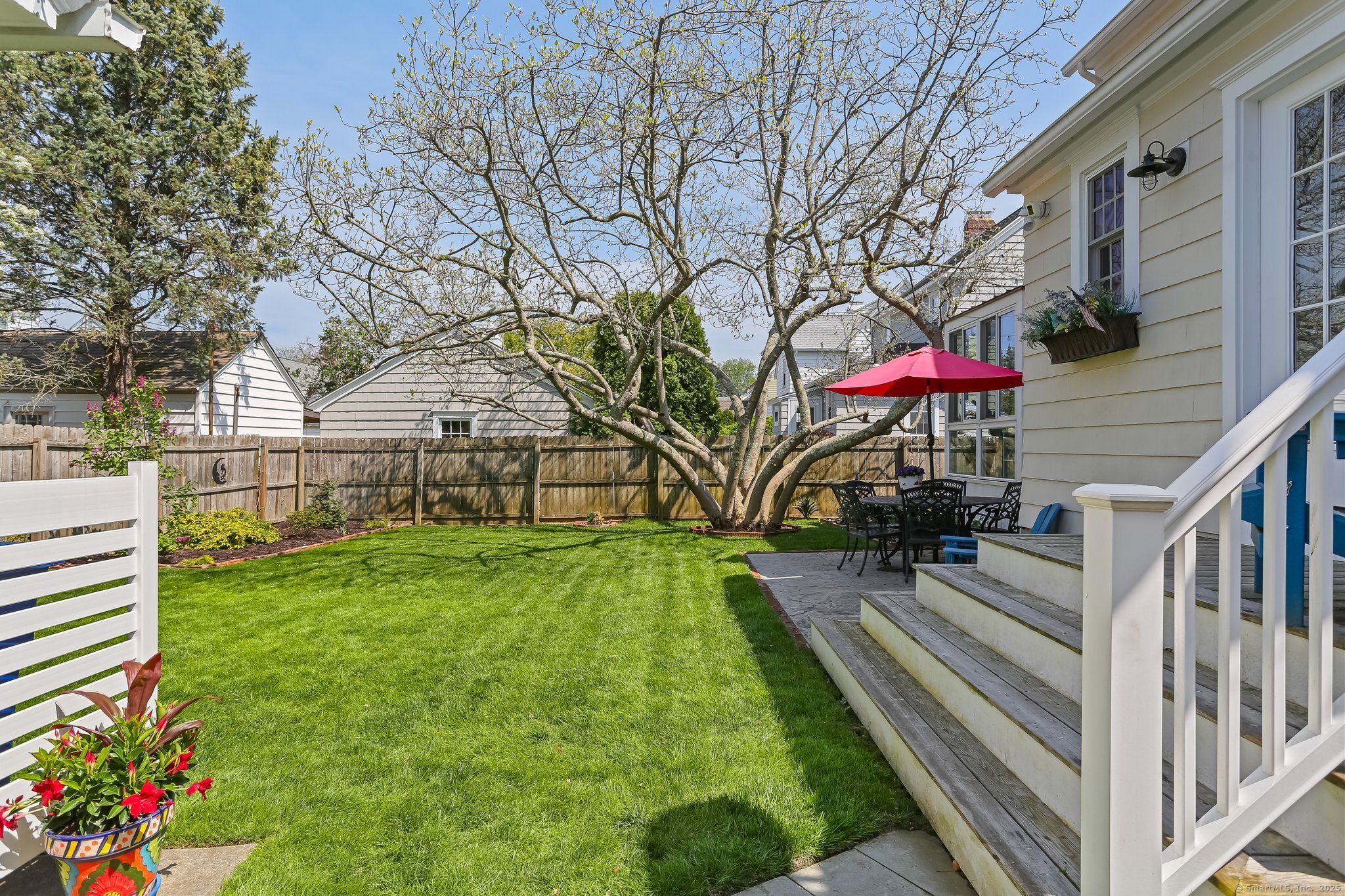 344 Lake, Bridgeport, Connecticut 06605