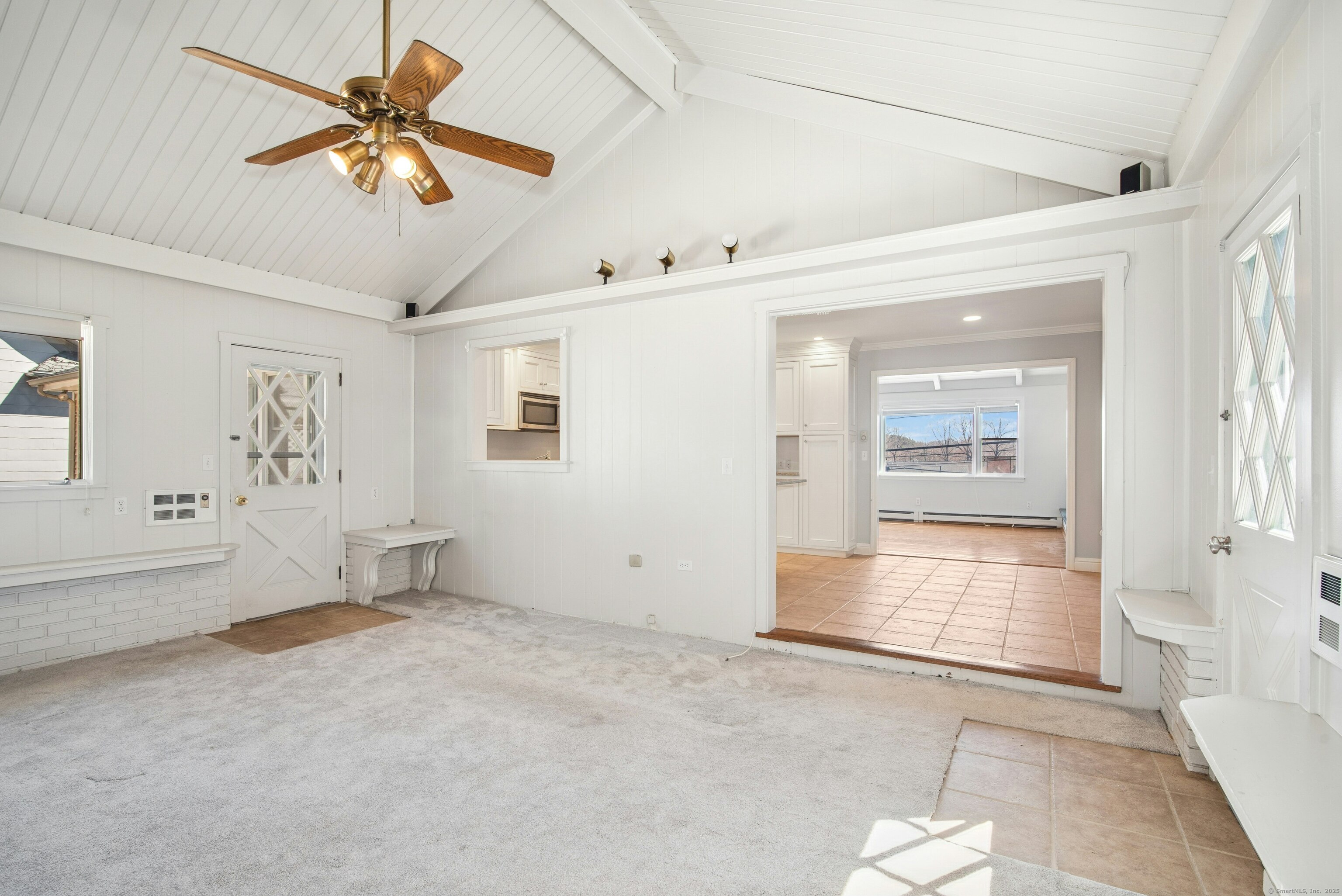 72 Locust, New Canaan, Connecticut 06840