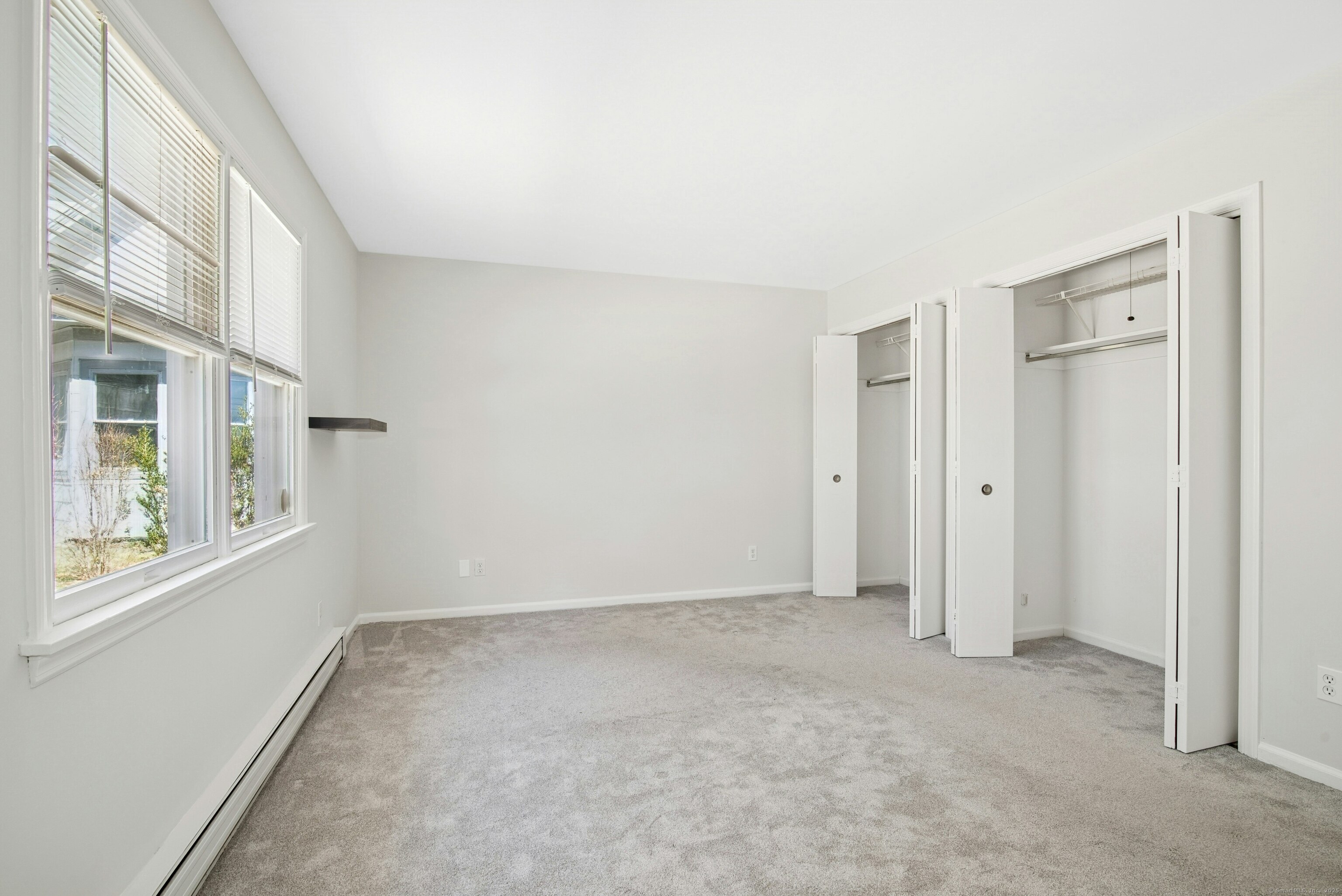 72 Locust, New Canaan, Connecticut 06840