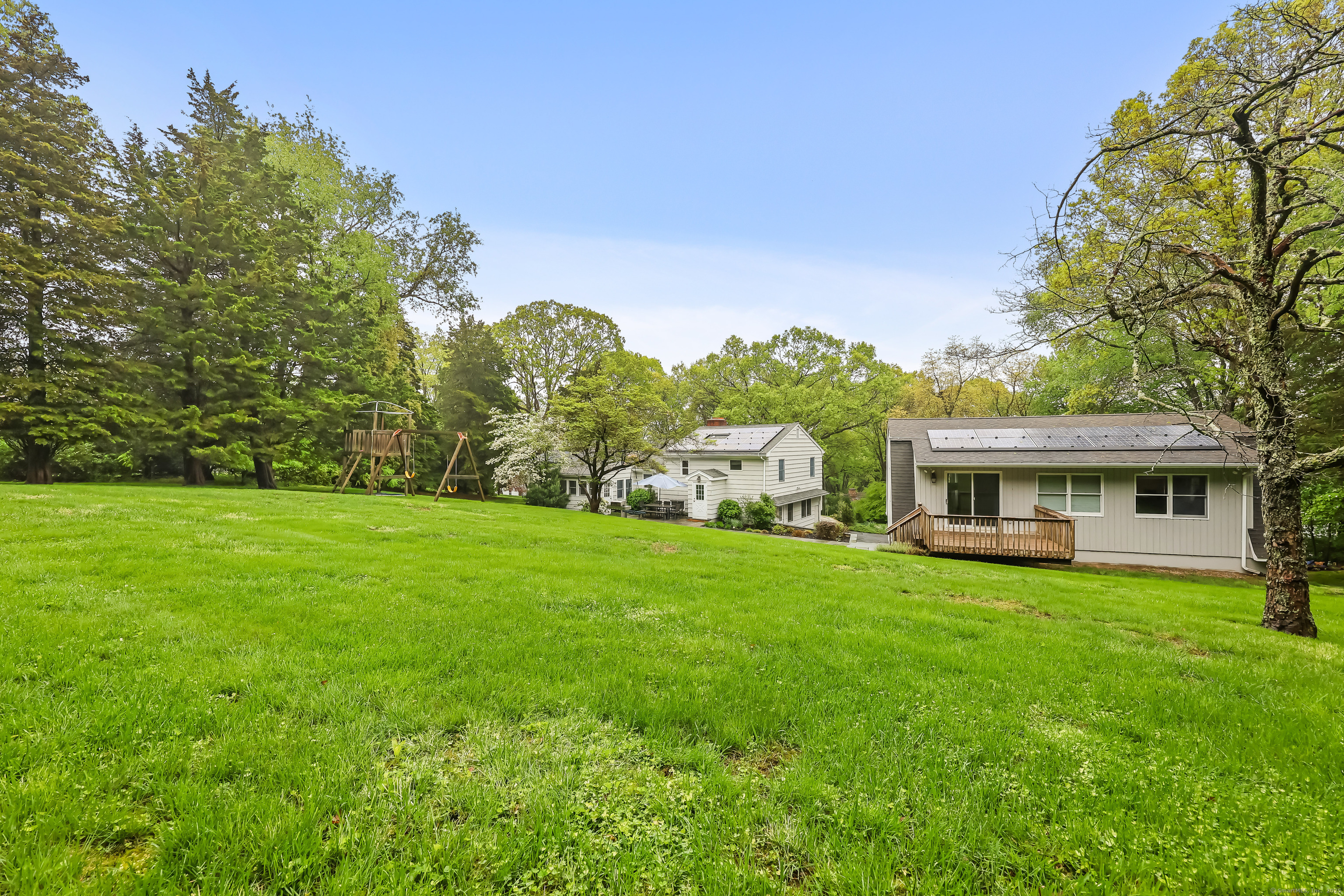 135 Warner Hill, Fairfield, Connecticut 06890
