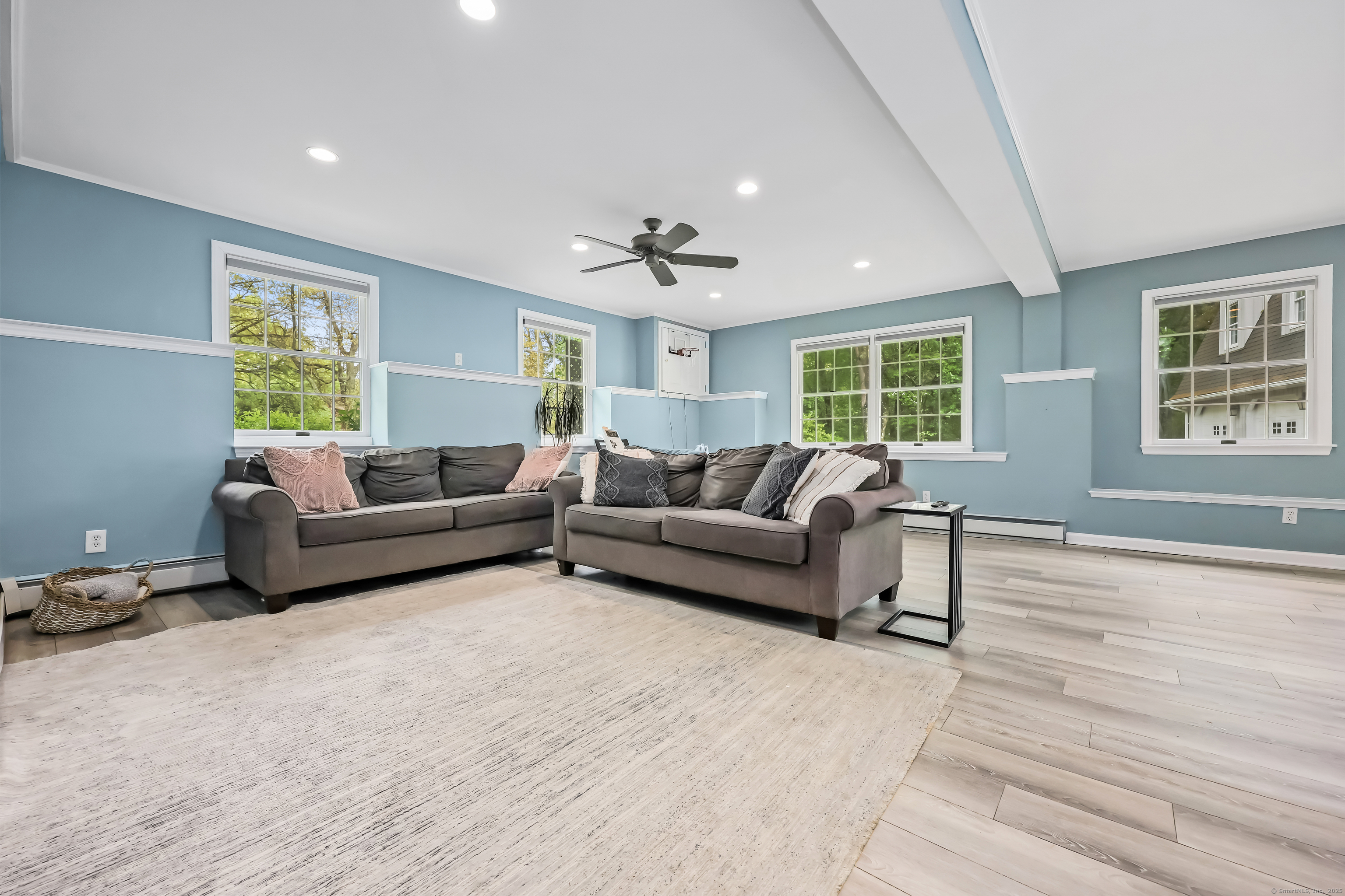 135 Warner Hill, Fairfield, Connecticut 06890