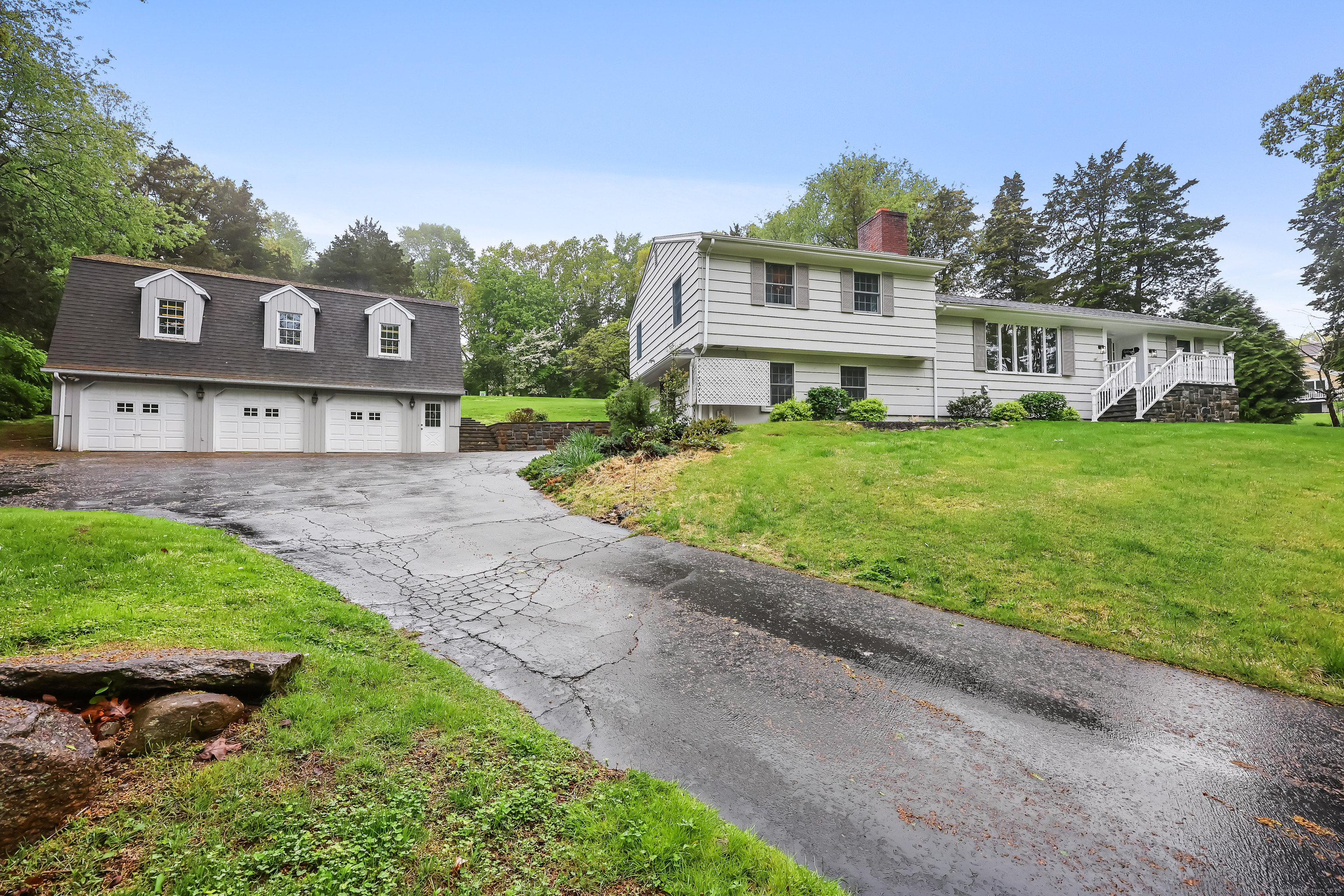 135 Warner Hill, Fairfield, Connecticut 06890