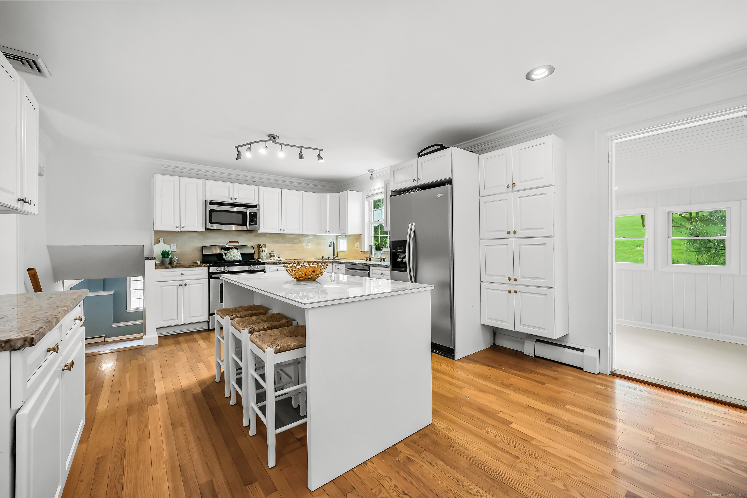 135 Warner Hill, Fairfield, Connecticut 06890