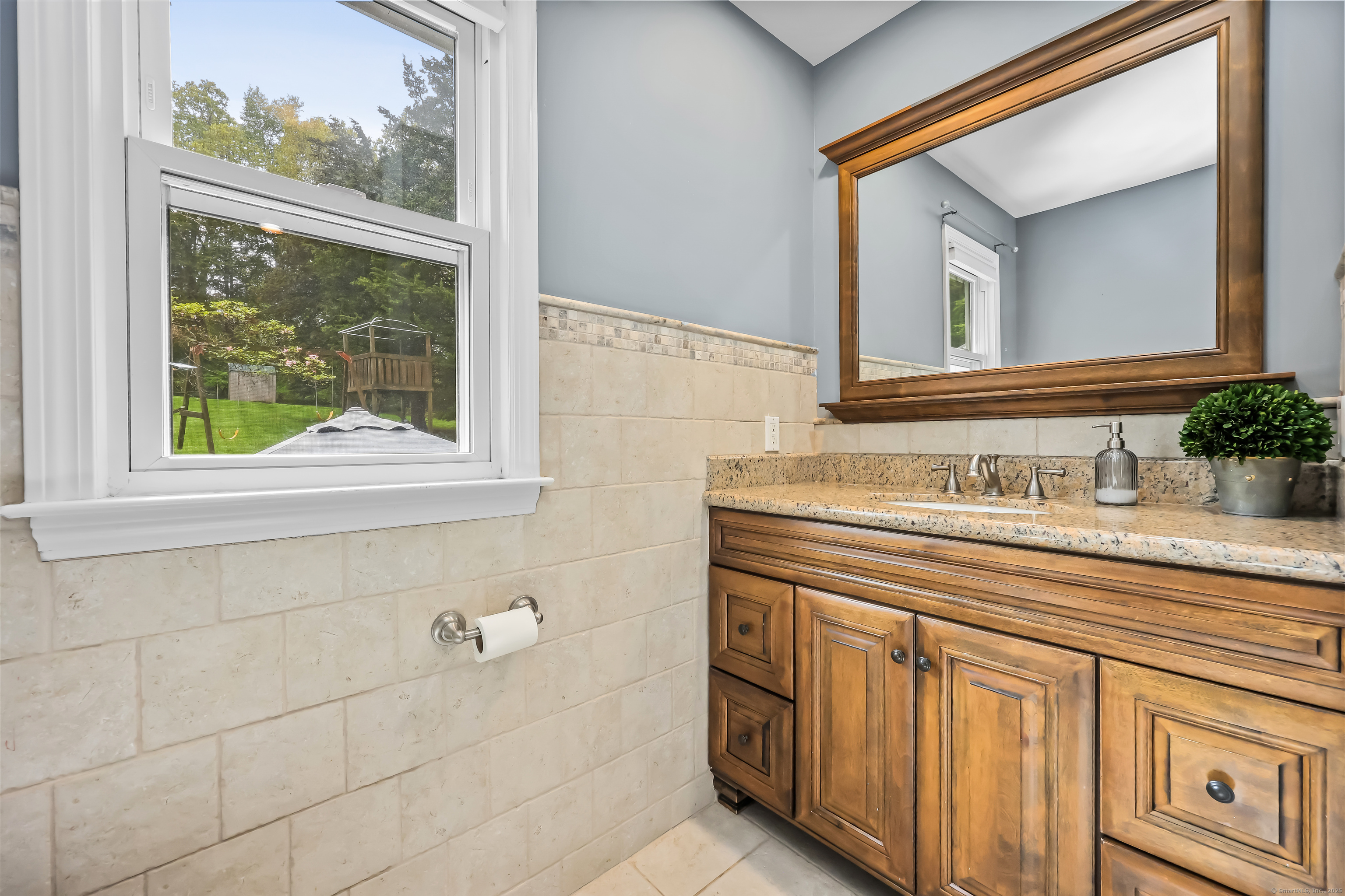 135 Warner Hill, Fairfield, Connecticut 06890
