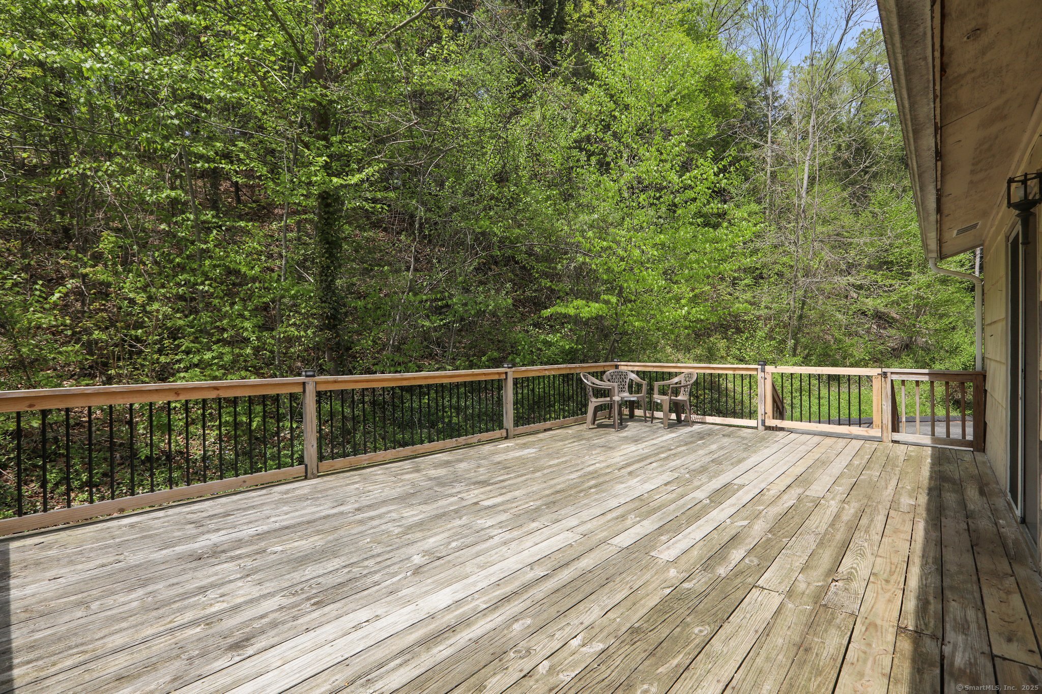 186 Flood Bridge, Southbury, Connecticut 06488