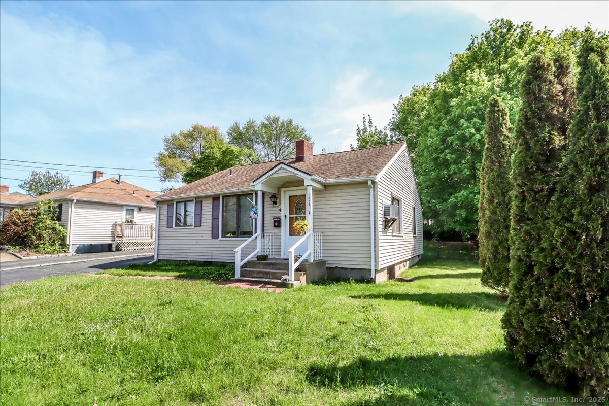 154 Yale, Milford, Connecticut 06460
