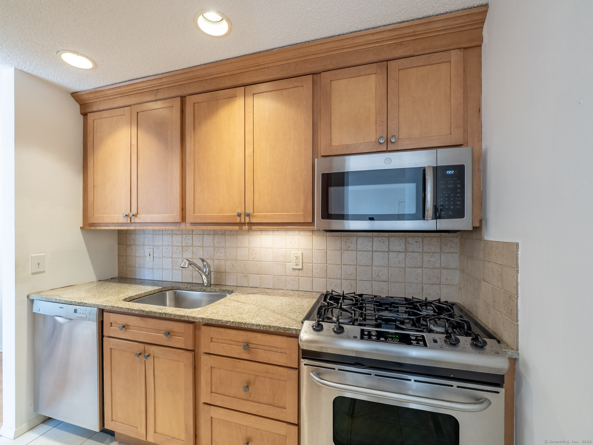 4 Cypress, Ridgefield, Connecticut 06877